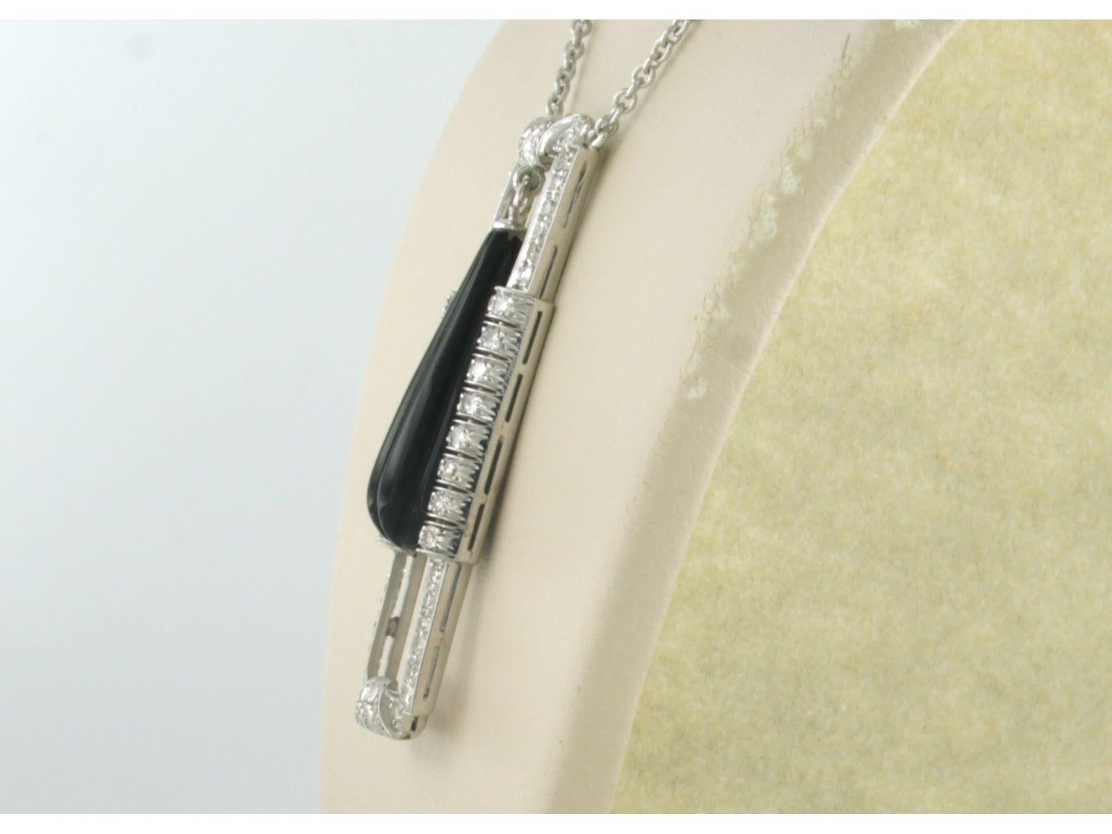 Art nouveau Collier et pendentif en onyx et diamants taille unique jusqu'à 1,00 carat en vente