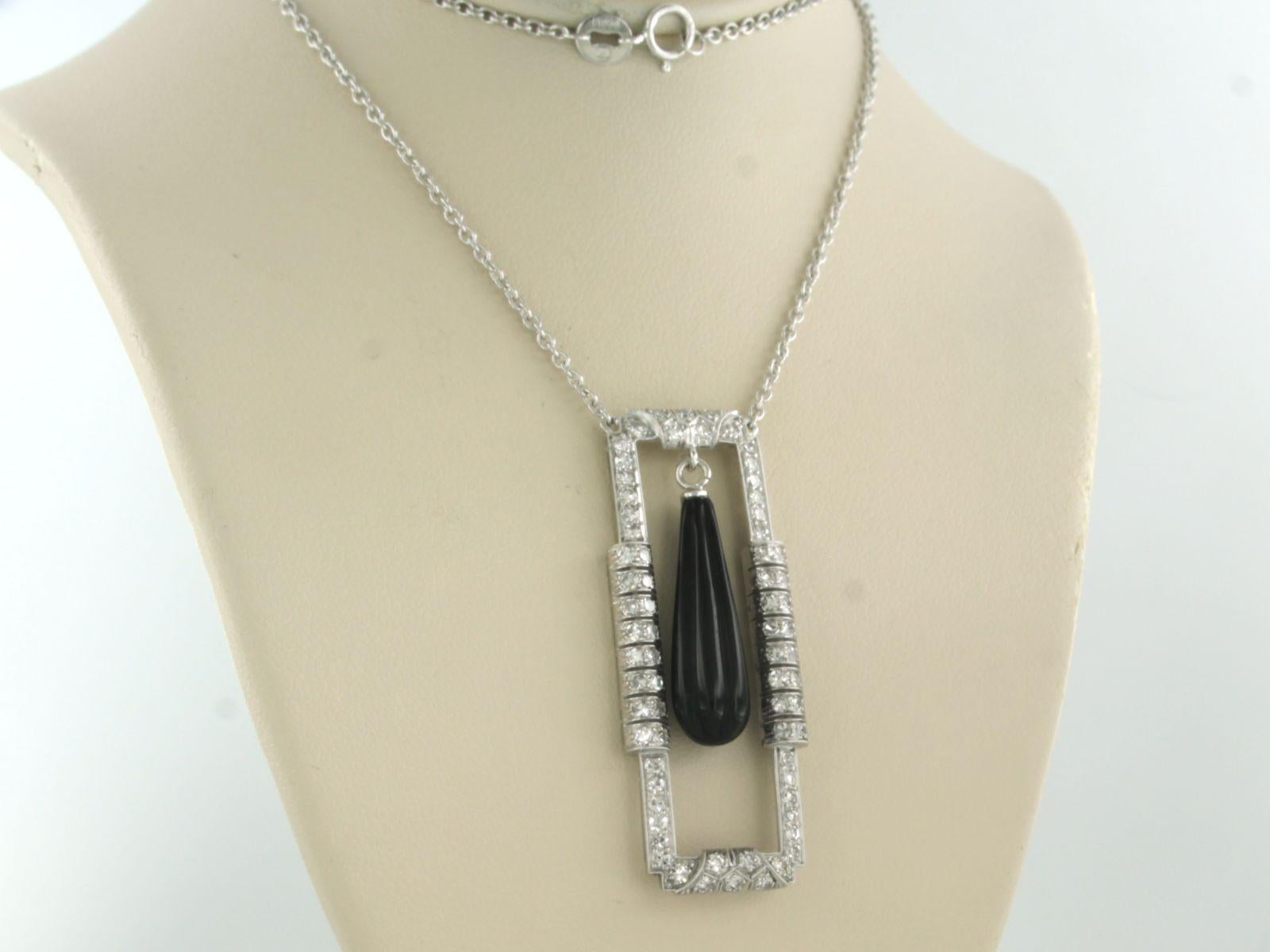 Collier et pendentif en onyx et diamants taille unique jusqu'à 1,00 carat Pour femmes en vente