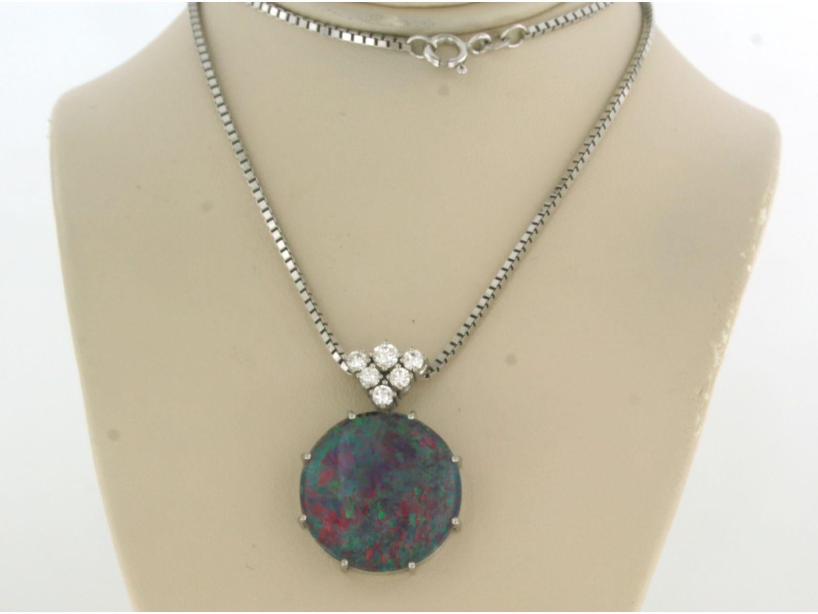 Necklace and pendant with opal and brilliant cut diamonds up to 0.40ct 14k gold in vendita 1