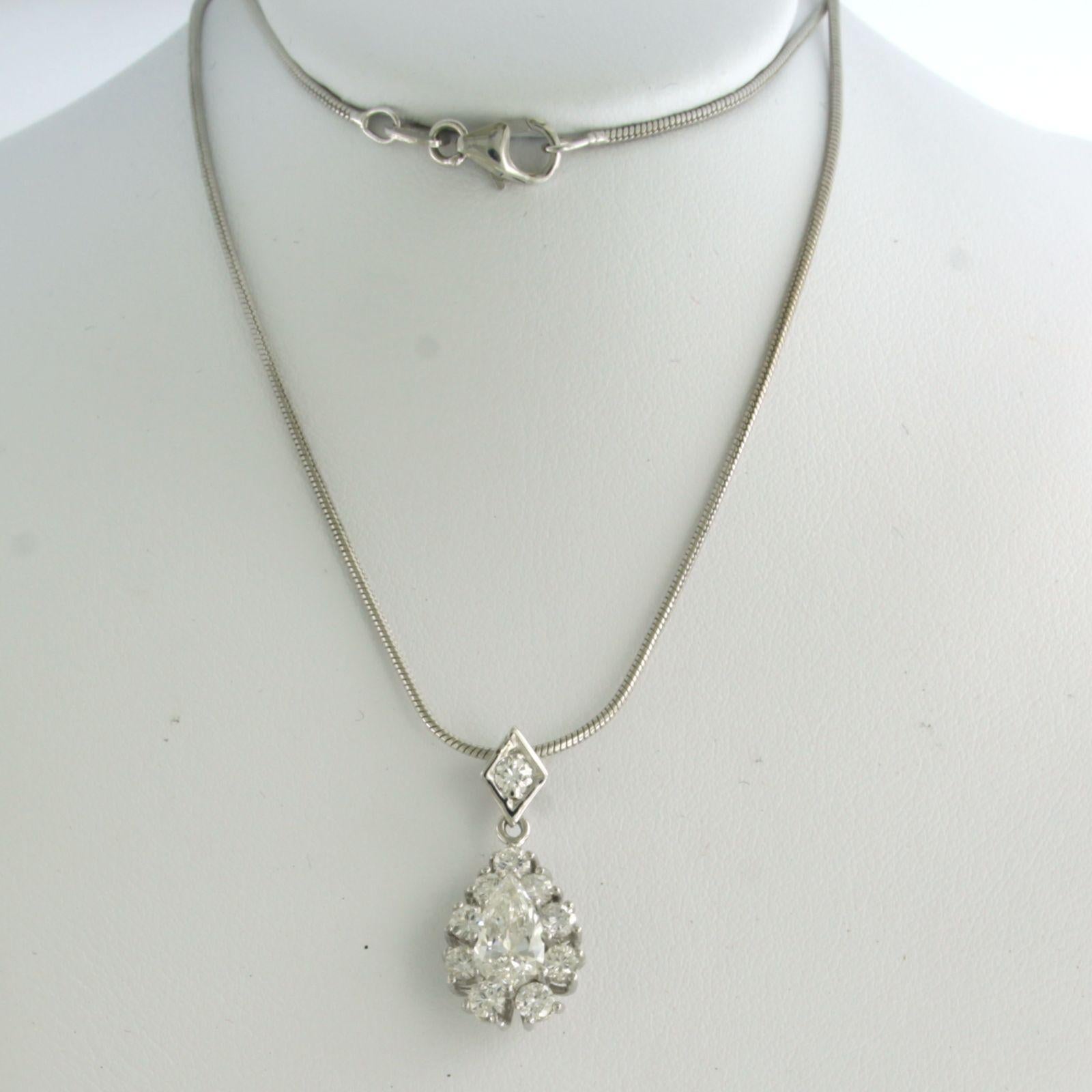 Necklace and pendant with pear shaped and brilliant cut diamonds 14k gold For Sale 1
