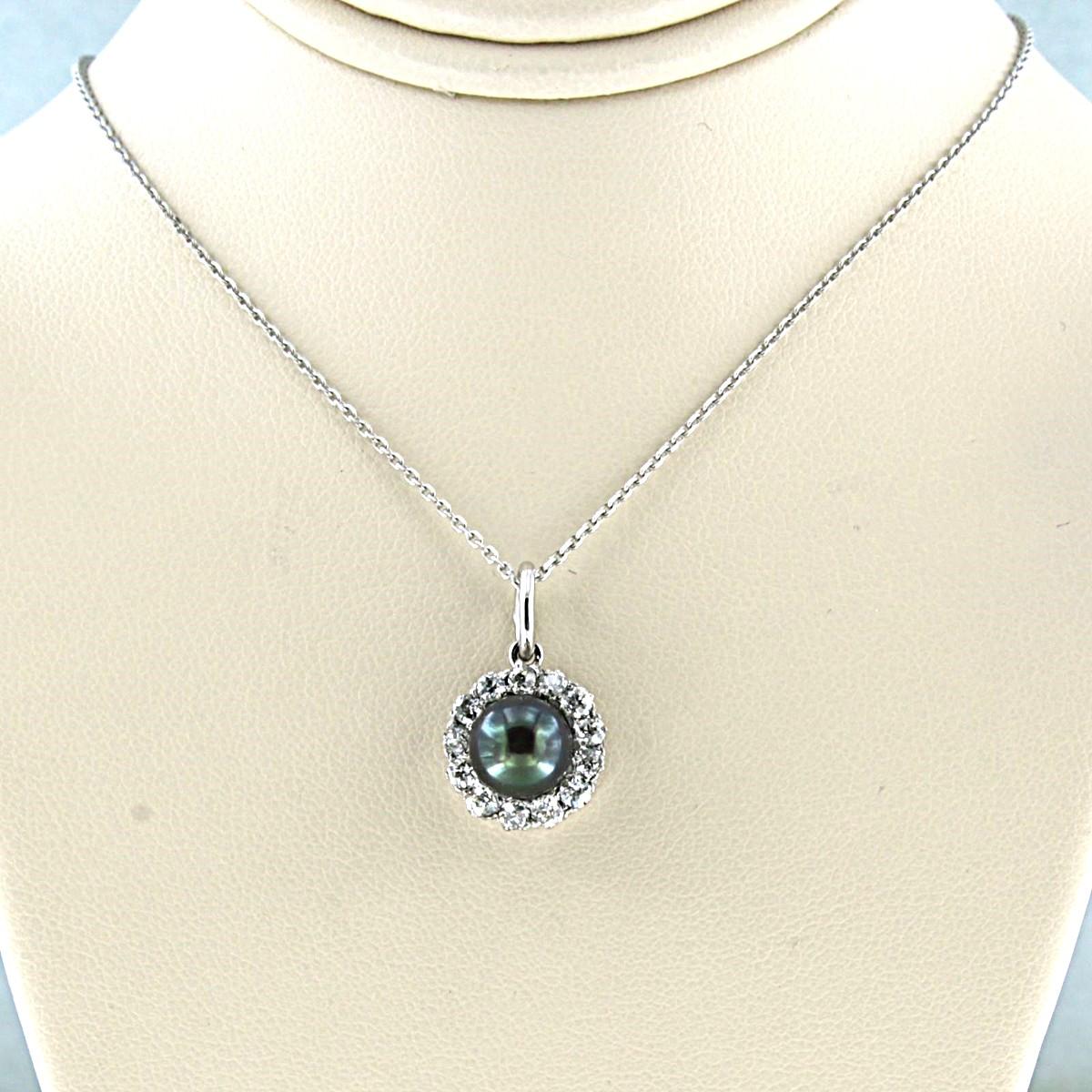 Collar y colgante con perla y diamantes talla mina vieja de hasta 1,00 ct Oro de 14k en Excelente estado para la venta en The Hague, ZH