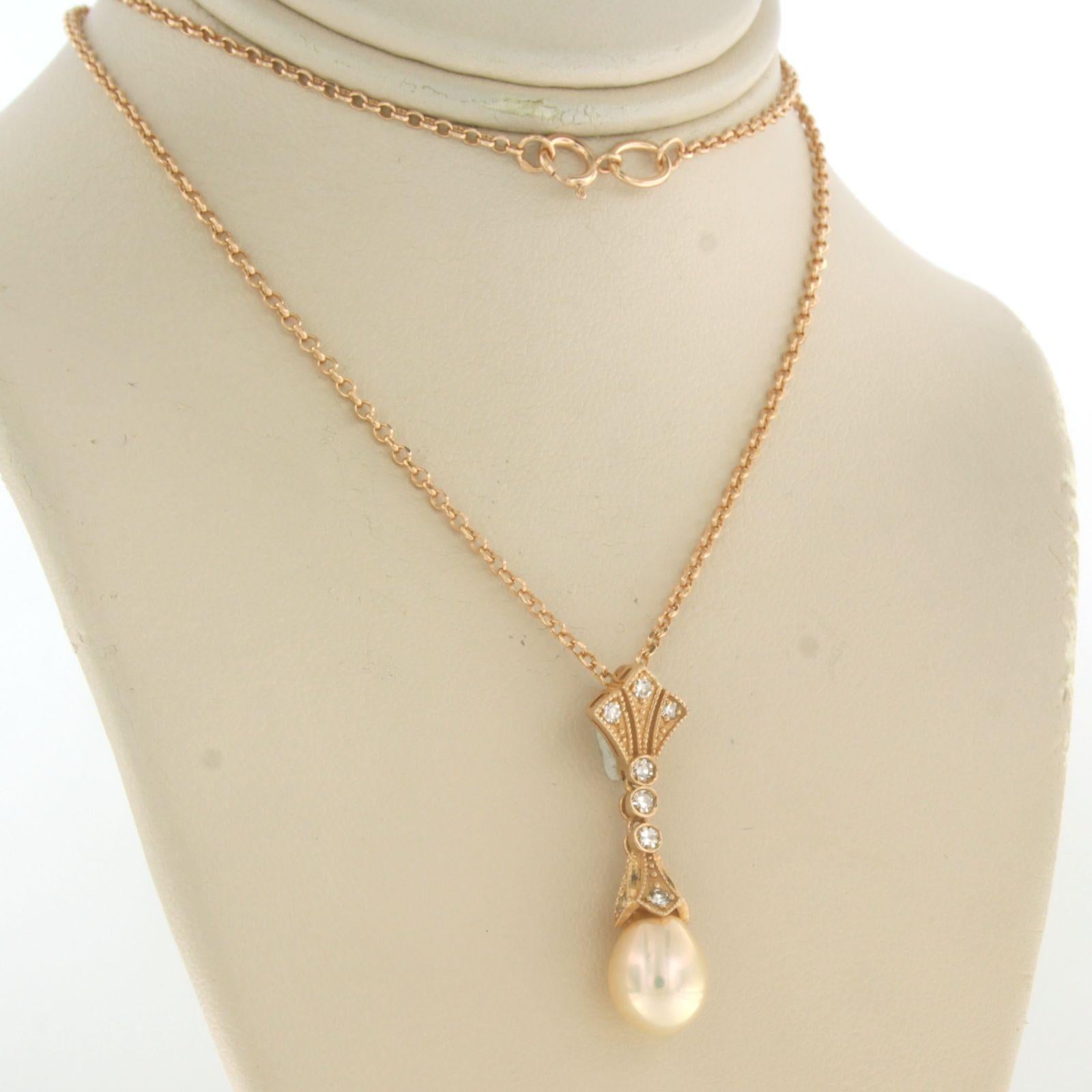 Women's Necklace and pendant with pearl and single cut diamond up to 0.20ct 14k gold For Sale