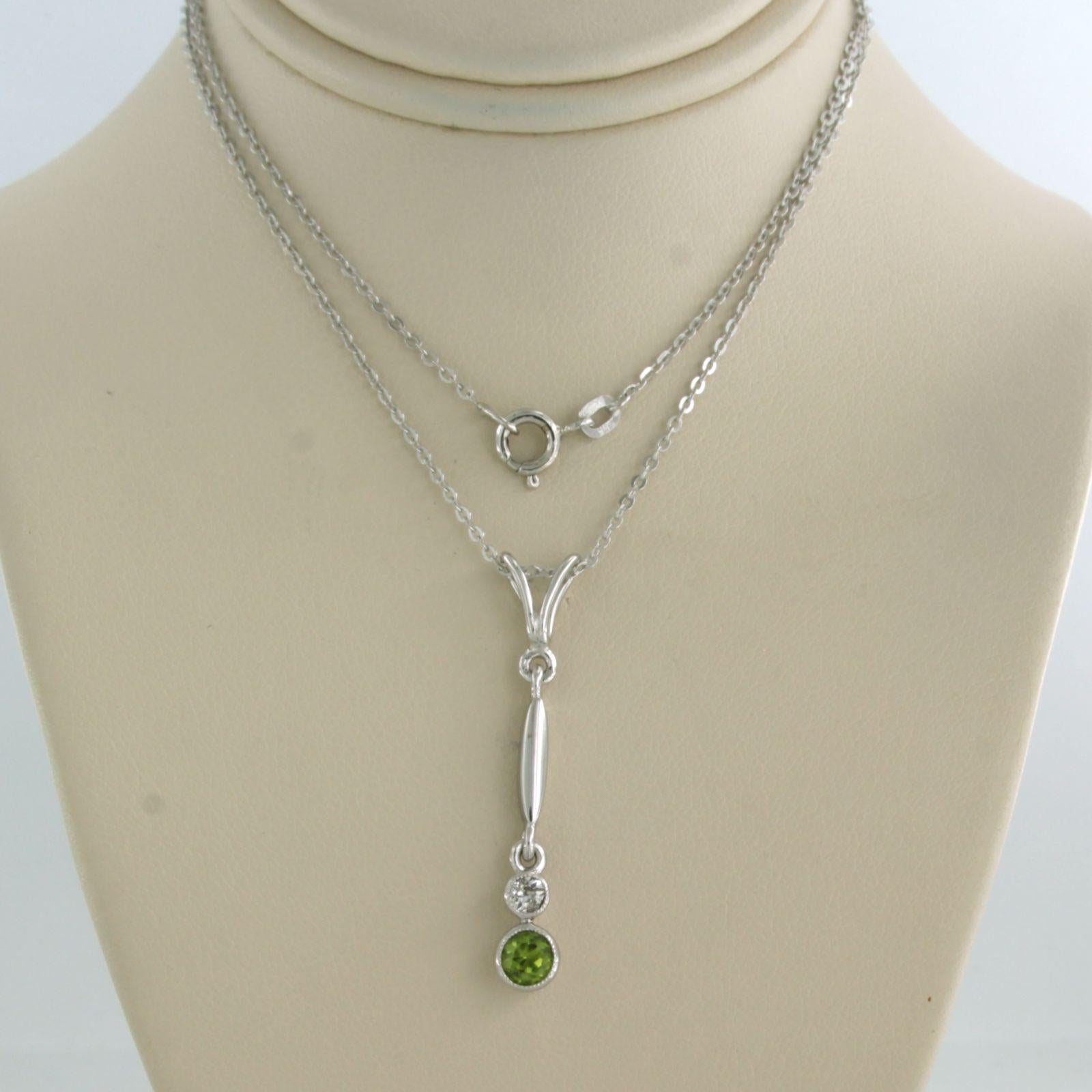 Old Mine Cut Necklace and pendant with peridot and old mine cut diamonds 14k white gold For Sale