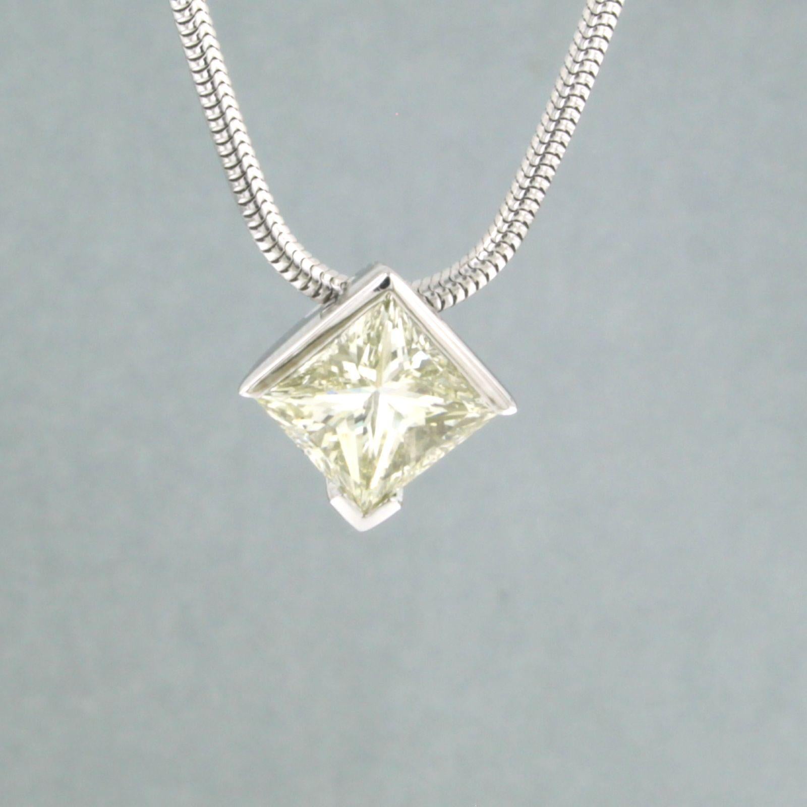 Halskette und Anhänger mit Diamanten im Prinzessschliff bis zu 3,00ct Platin 14,4 Gramm Damen im Angebot