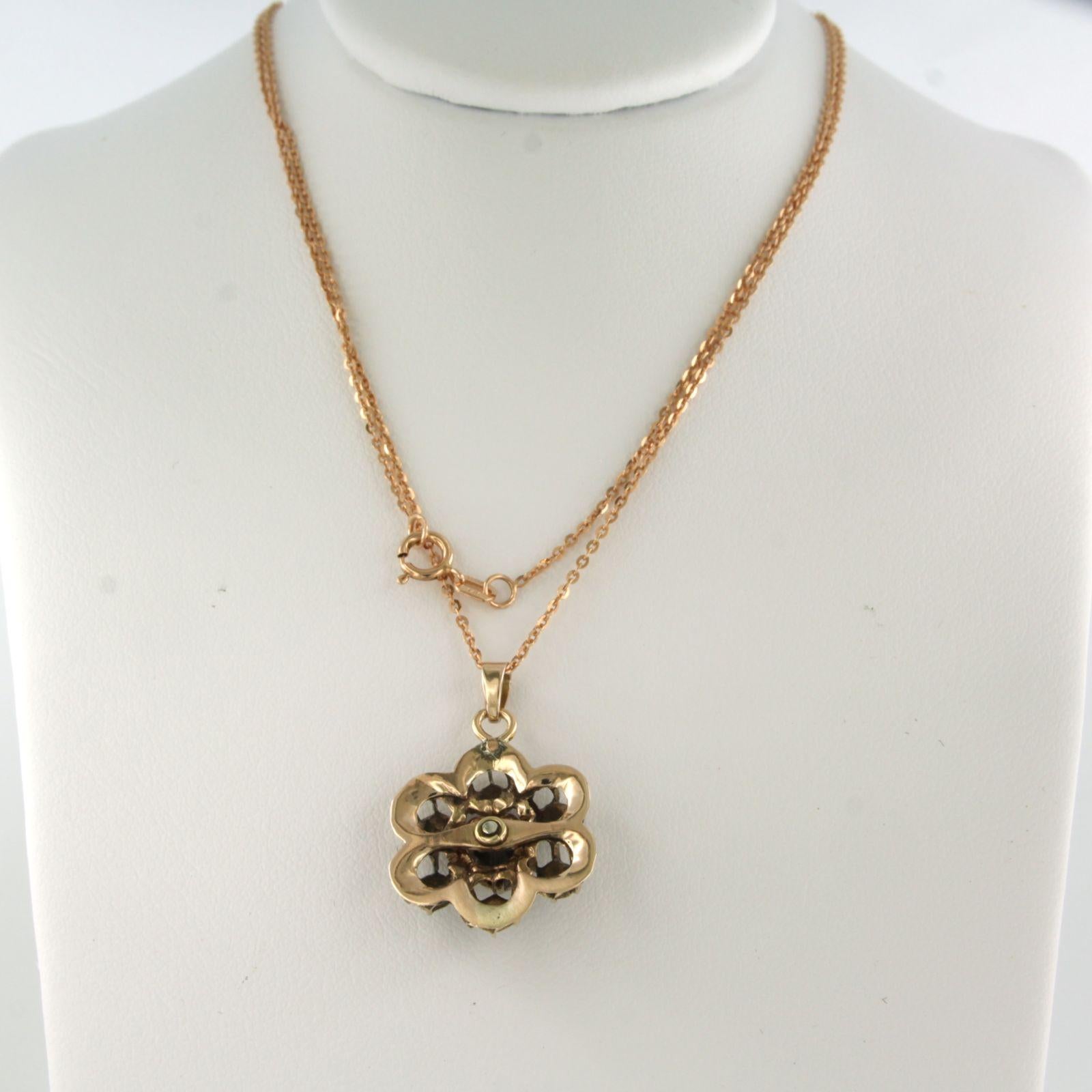 Early Victorian Necklace and pendant with rose cut diamonds up to 0.15ct 14k pink gold For Sale