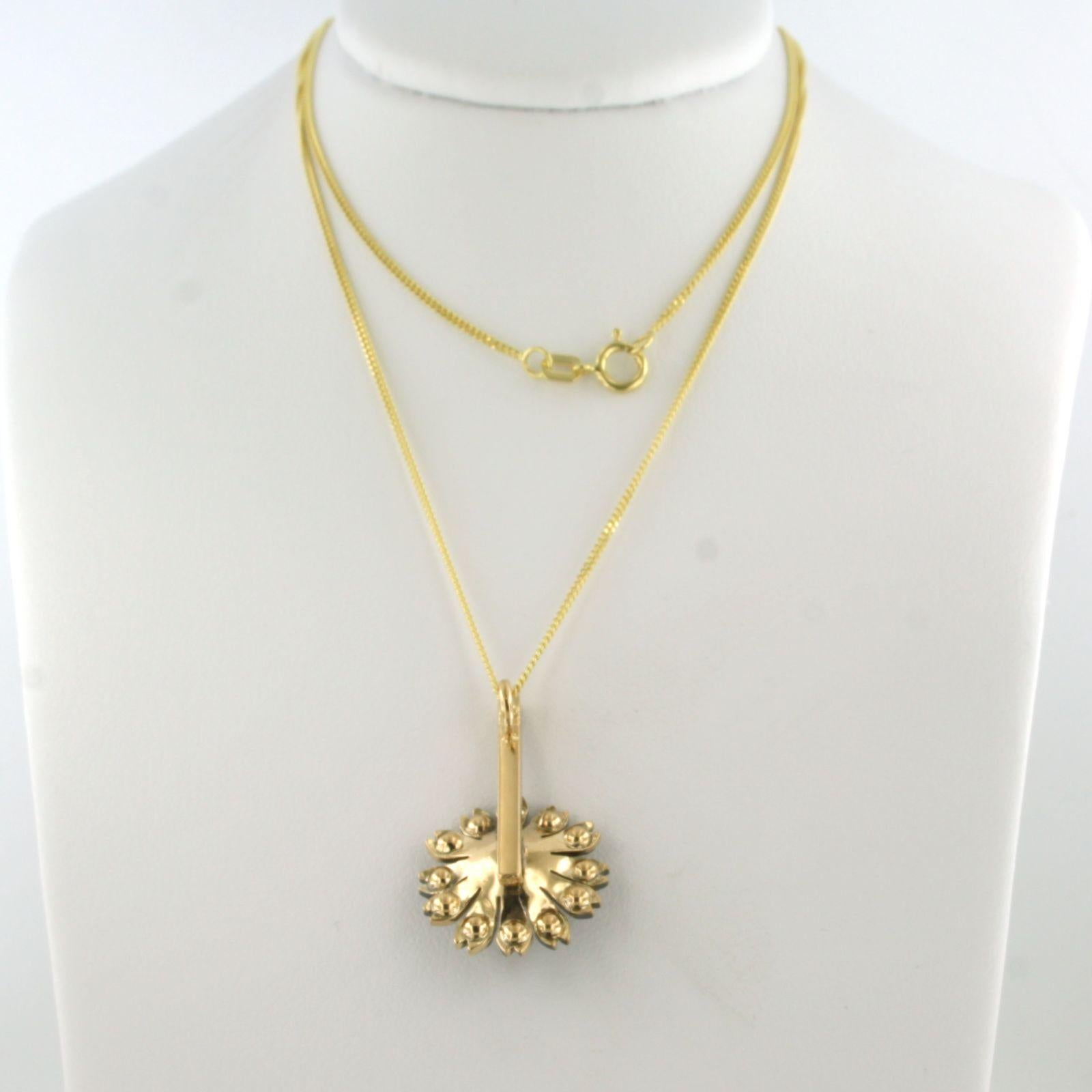 Début de l'époque victorienne Collier et pendentif avec diamants taille rose jusqu'à 0,25 ct Or jaune 14k en vente