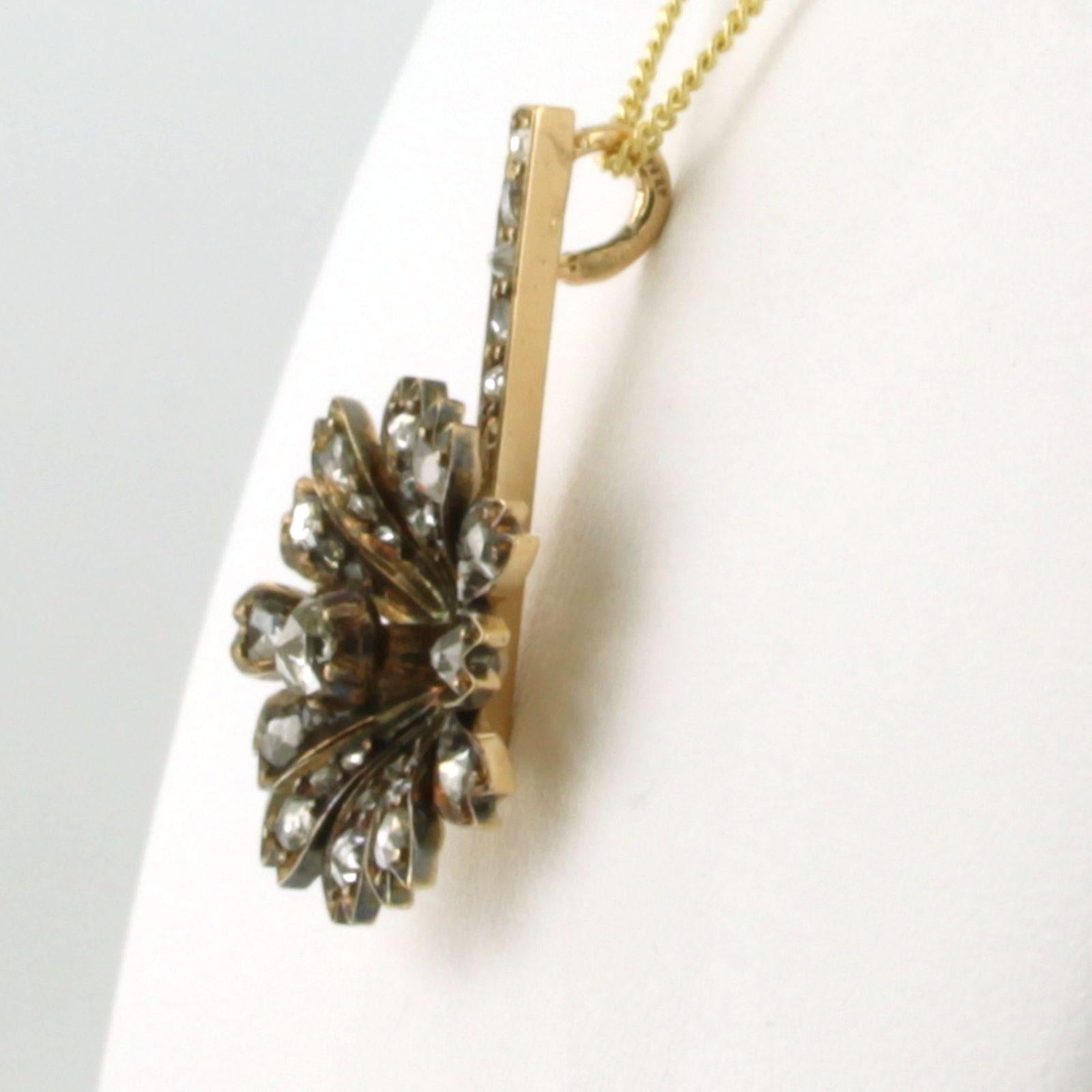 Taille rose Collier et pendentif avec diamants taille rose jusqu'à 0,25 ct Or jaune 14k en vente