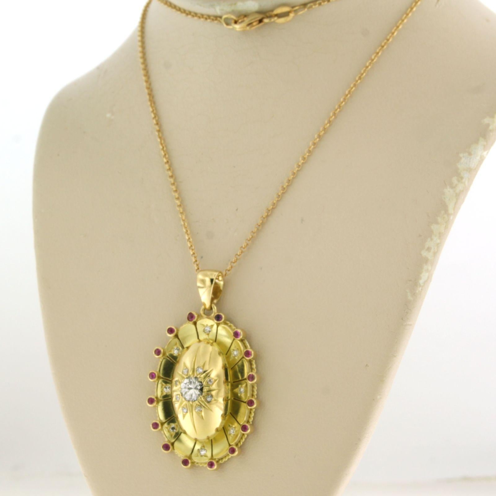 De las mujeres Collar y colgante con rubí y diamantes talla europea/sencilla Oro amarillo 18k en venta