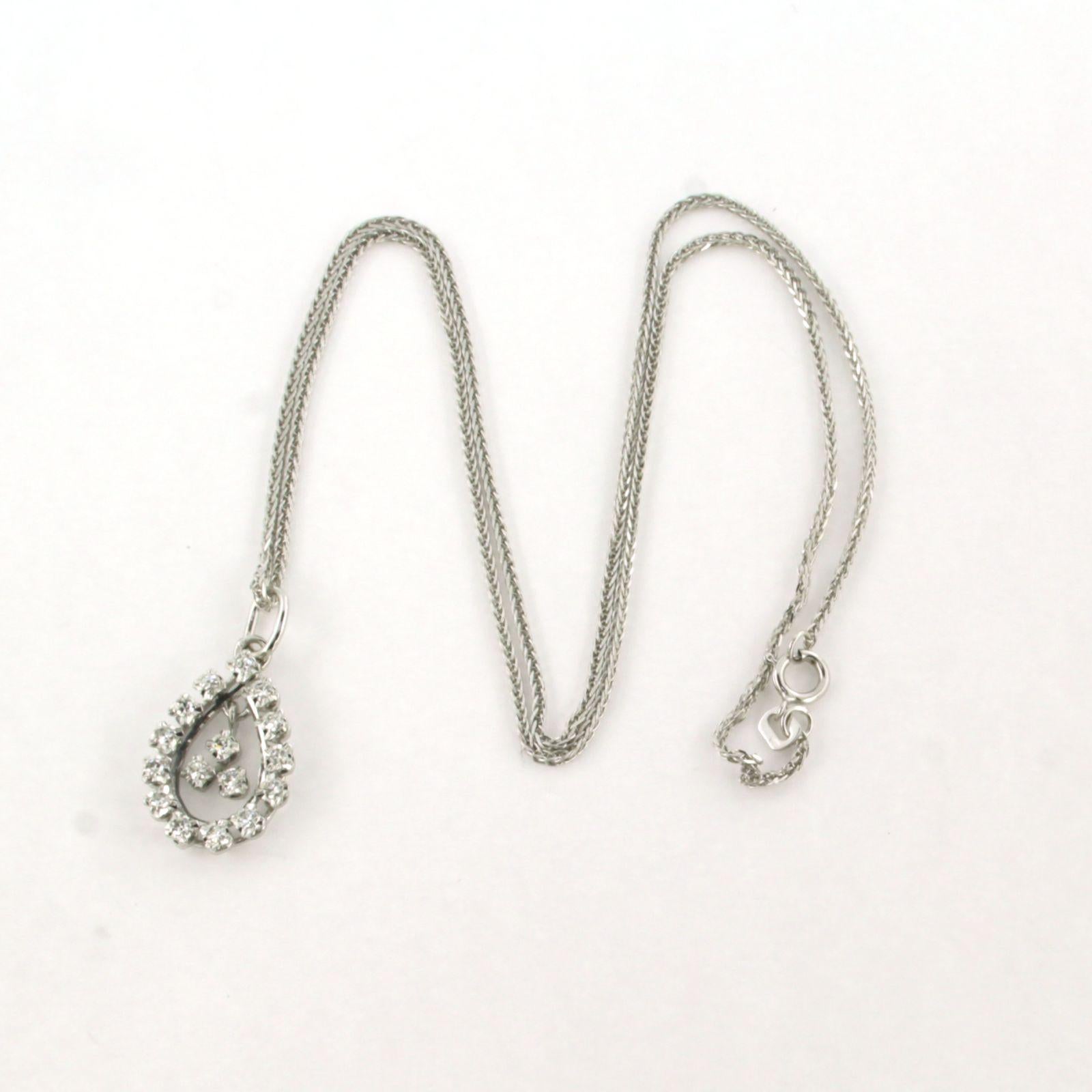 Moderne Collier et pendentif avec diamants taille unique jusqu'à 0,10ct or 14k 3,3 grammes en vente