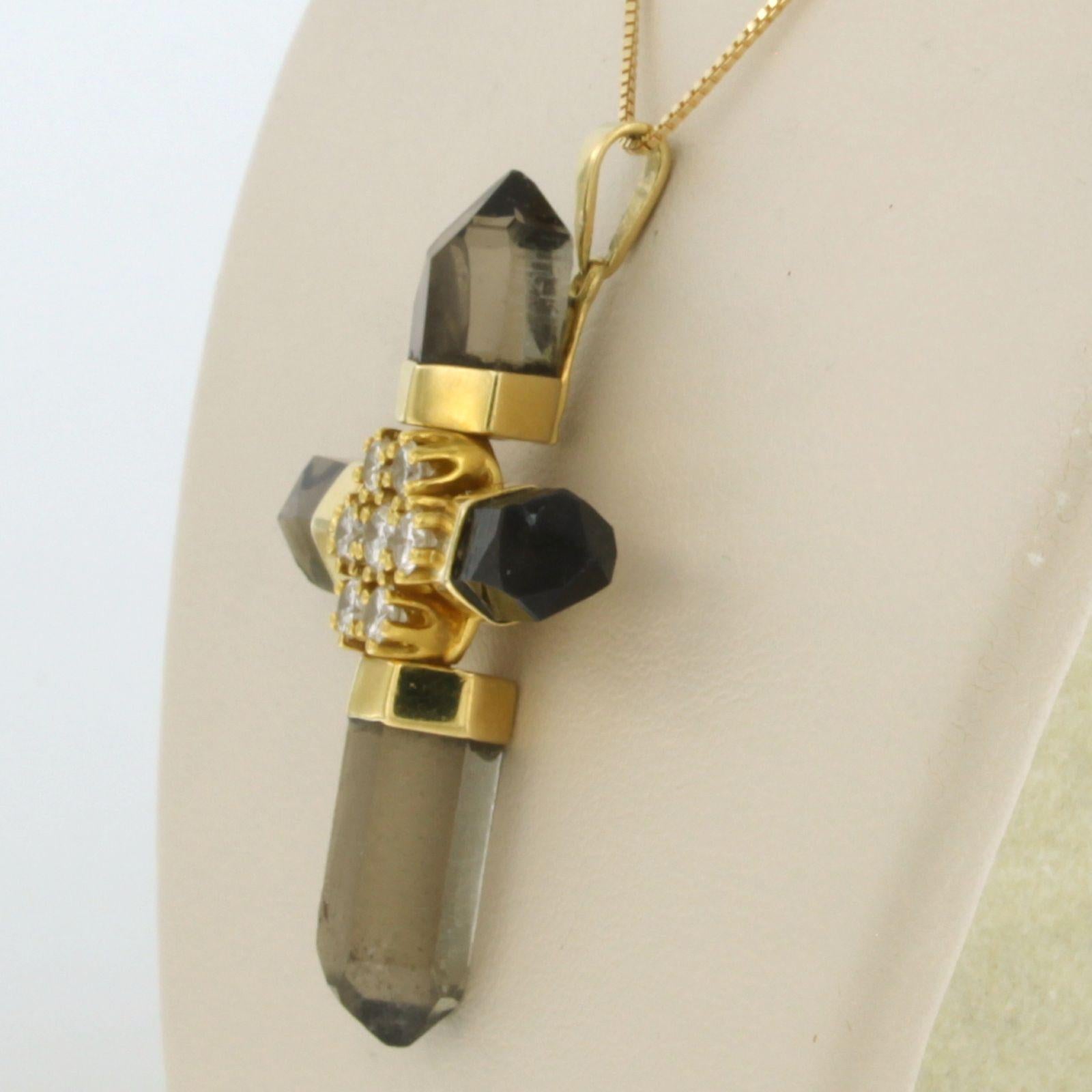 Modern Necklace and pendant with smoky quartz and brilliant cut diamonds 18k gold For Sale