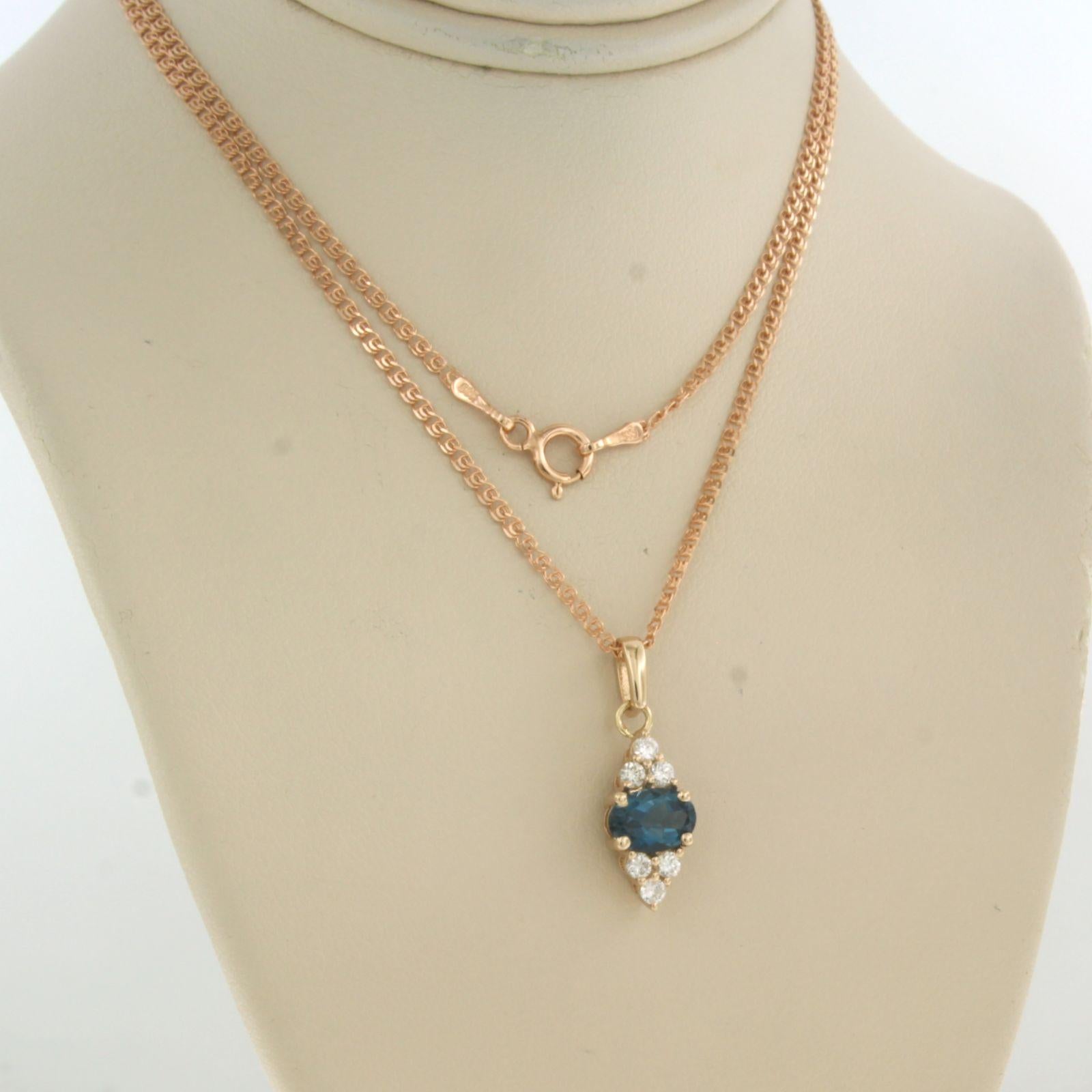 Modern Necklace and pendant with topaz and diamonds 14k pink gold For Sale