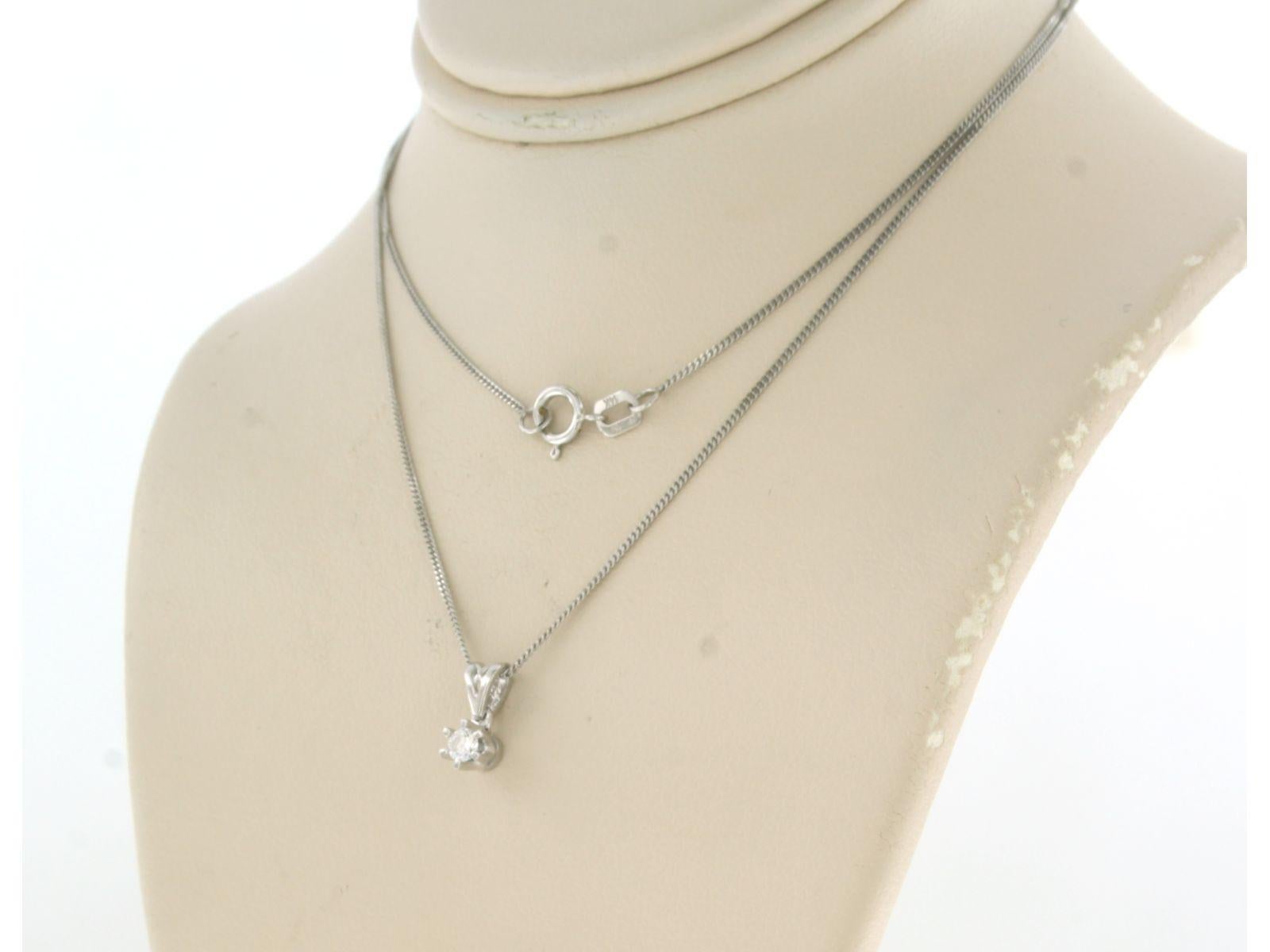Brilliant Cut Necklace and solitair pendant set with brilliant cut diamonds 14k white gold For Sale