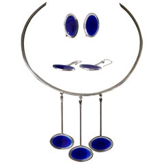 Halskette und zwei Ohrringe entworfen von Gine Sommerfeldt für J. Tostrup