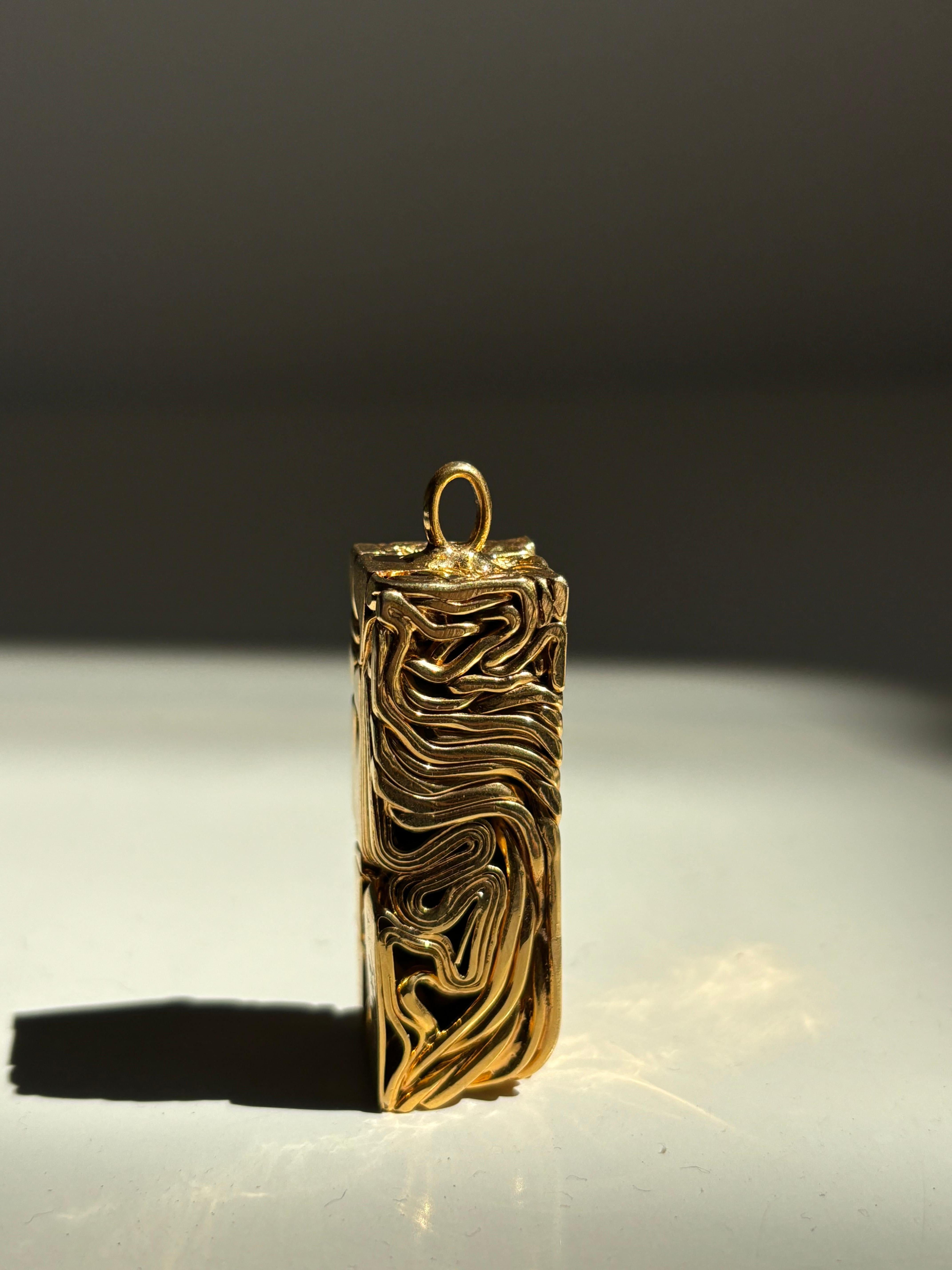 French Necklace compréssion by César Baldaccini, signed. For Sale