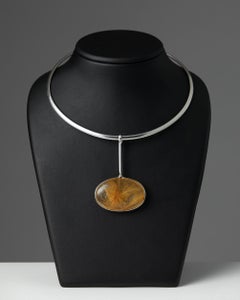 Collier créé par Torun Bülow-Hübe pour Georg Jensen, Danemark, années 1950