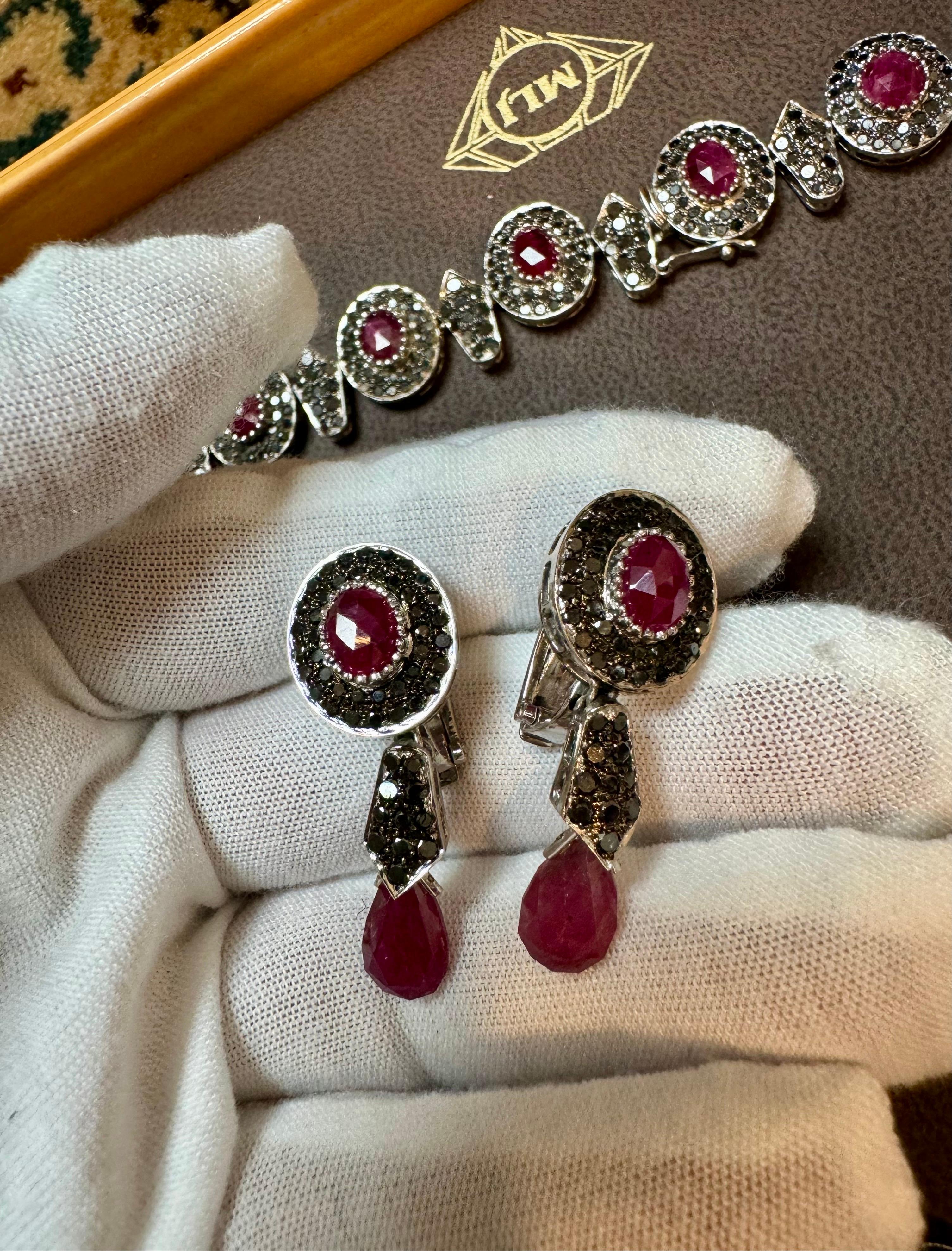 Necklace & Earring Suite 35Ct Natural Ruby No Heat & Black & White Diamond 18KWG For Sale 6
