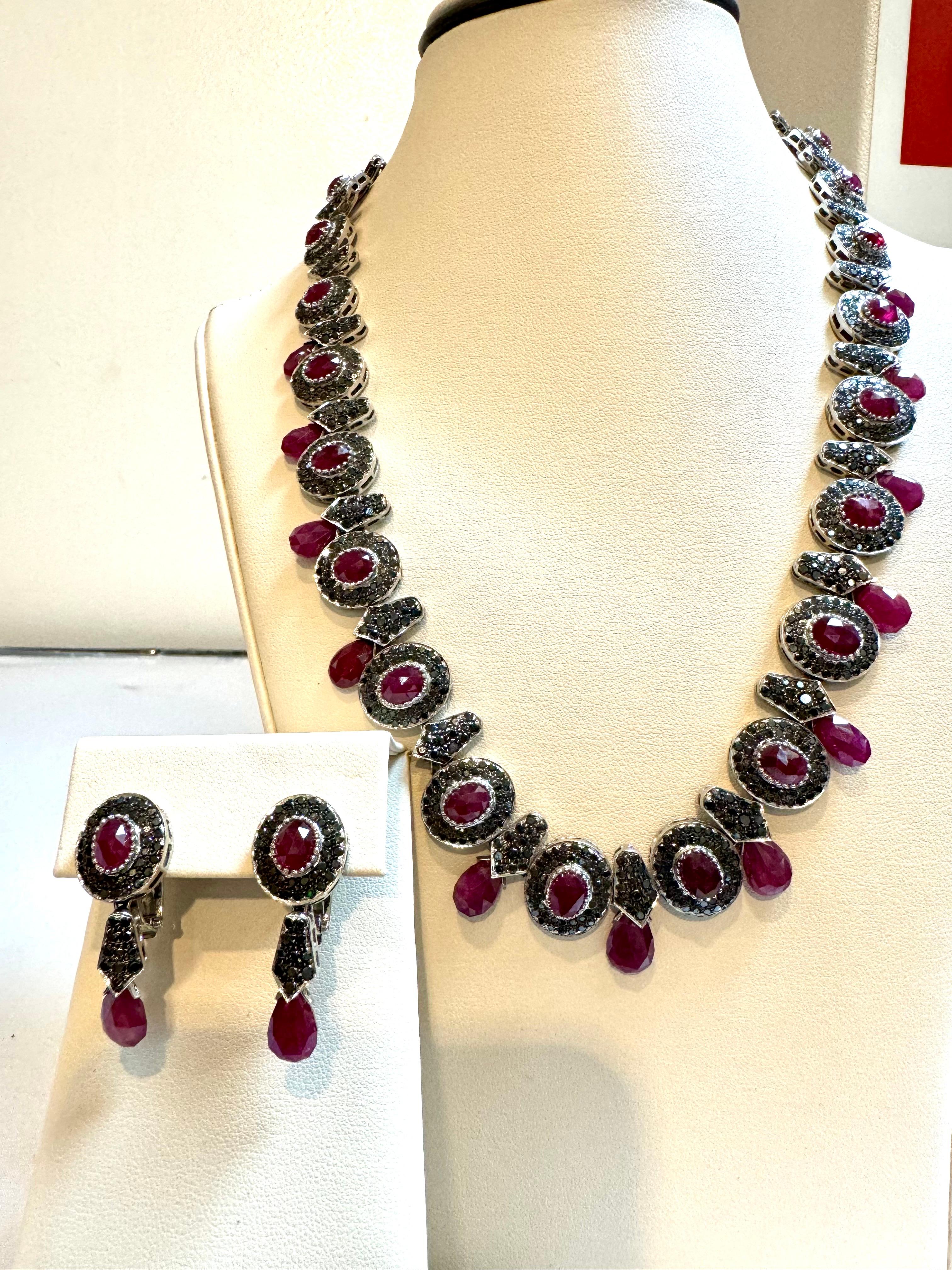 Necklace & Earring Suite 35Ct Natural Ruby No Heat & Black & White Diamond 18KWG For Sale 3