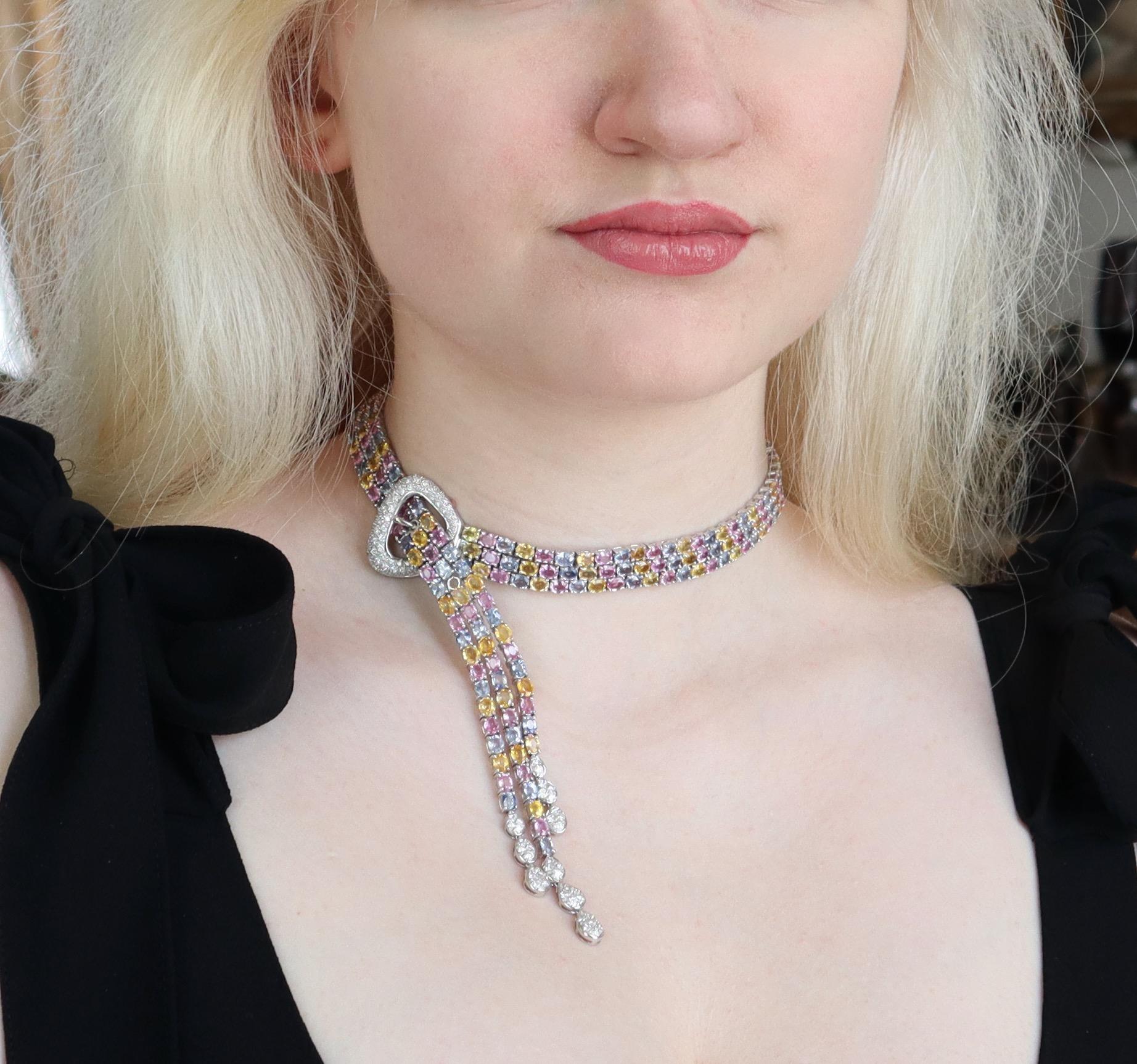 Necklace Flexible Belt in 18 Carat White Gold Multi-Color Sapphires for 80 kt In condizioni buone in vendita a Paris, FR