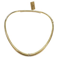 Necklace from the Collection "Essence" 18 Karat Yellow Gold and Diamonds