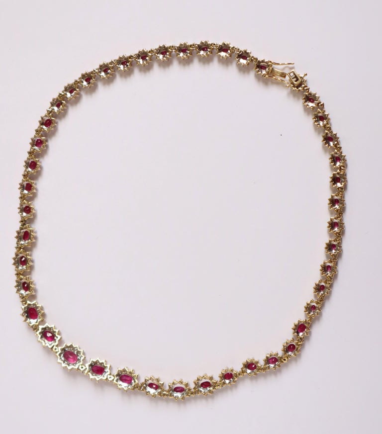 Necklace in 18 Carat 18 KT Gold Rubies and Diamonds For Sale at 1stDibs