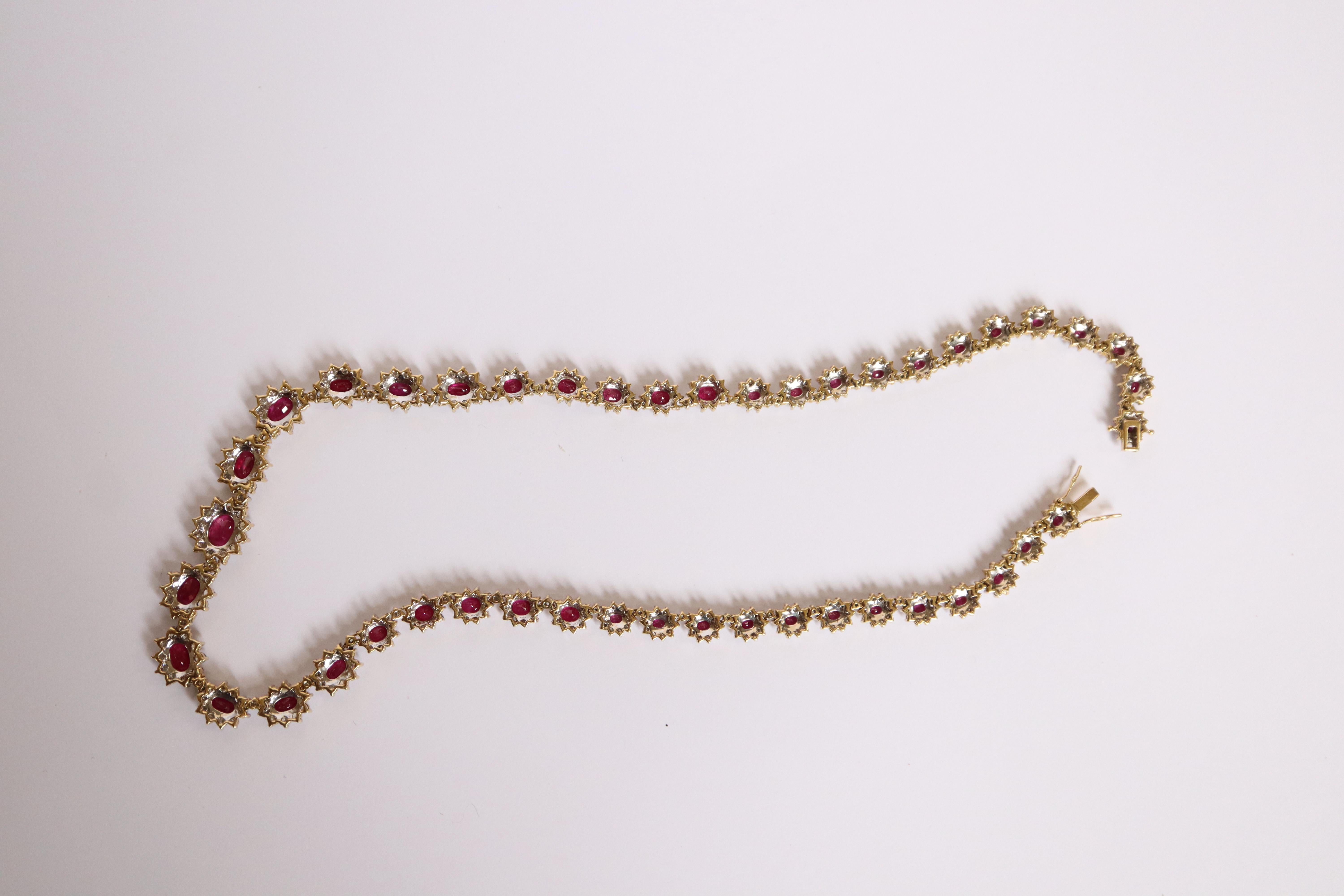 Necklace in 18 Carat 18 KT Gold Rubies and Diamonds For Sale 2