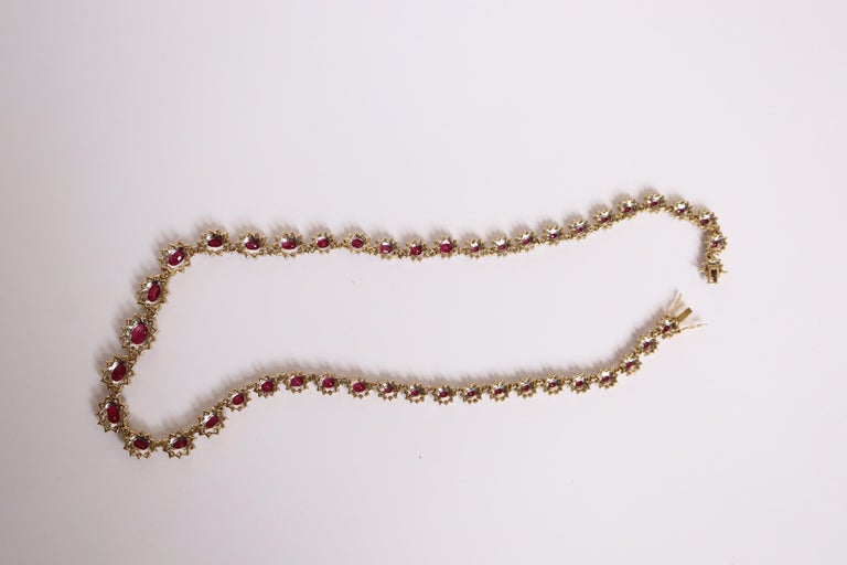 Necklace in 18 Carat 18 KT Gold Rubies and Diamonds For Sale at 1stDibs