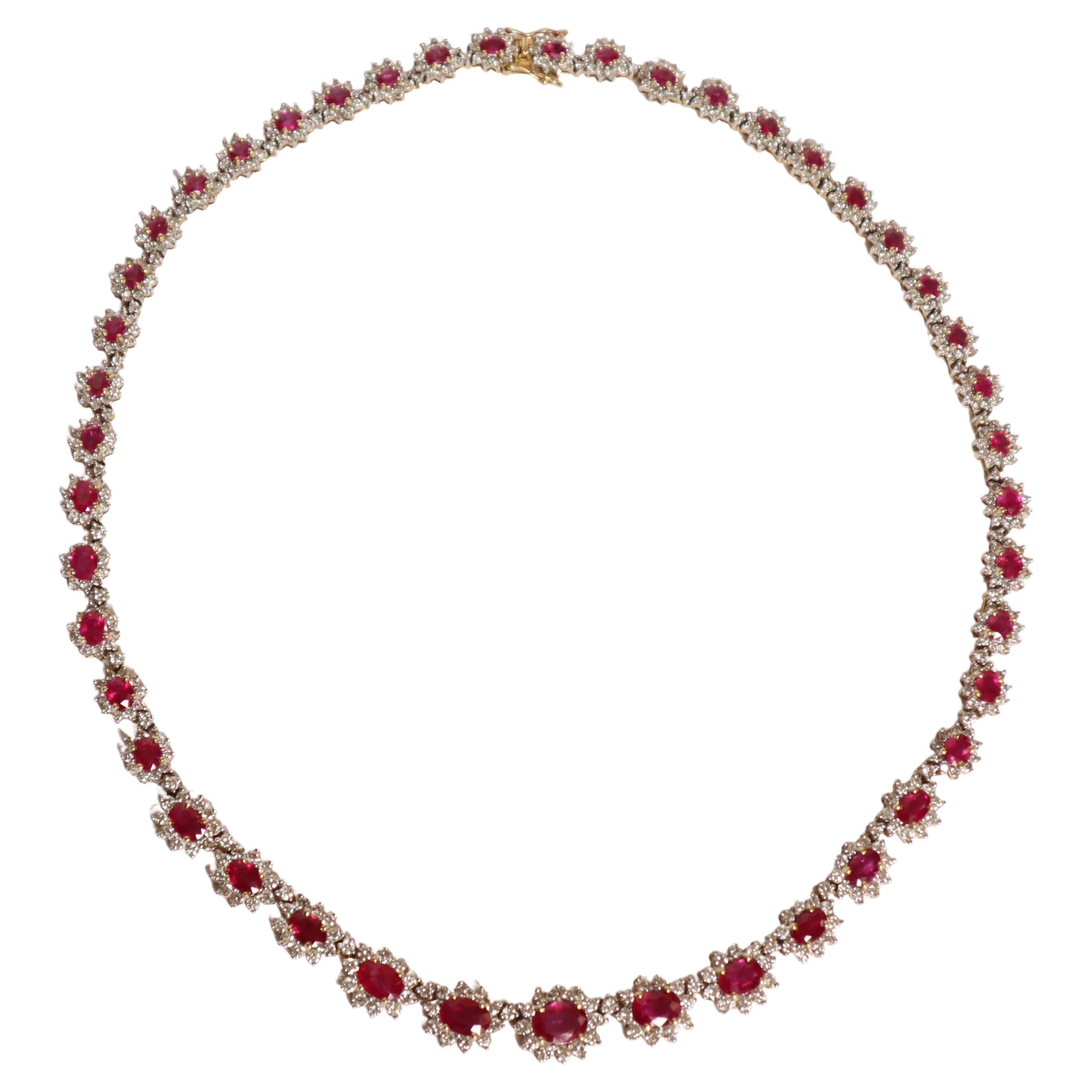 Necklace in 18 Carat 18 KT Gold Rubies and Diamonds For Sale