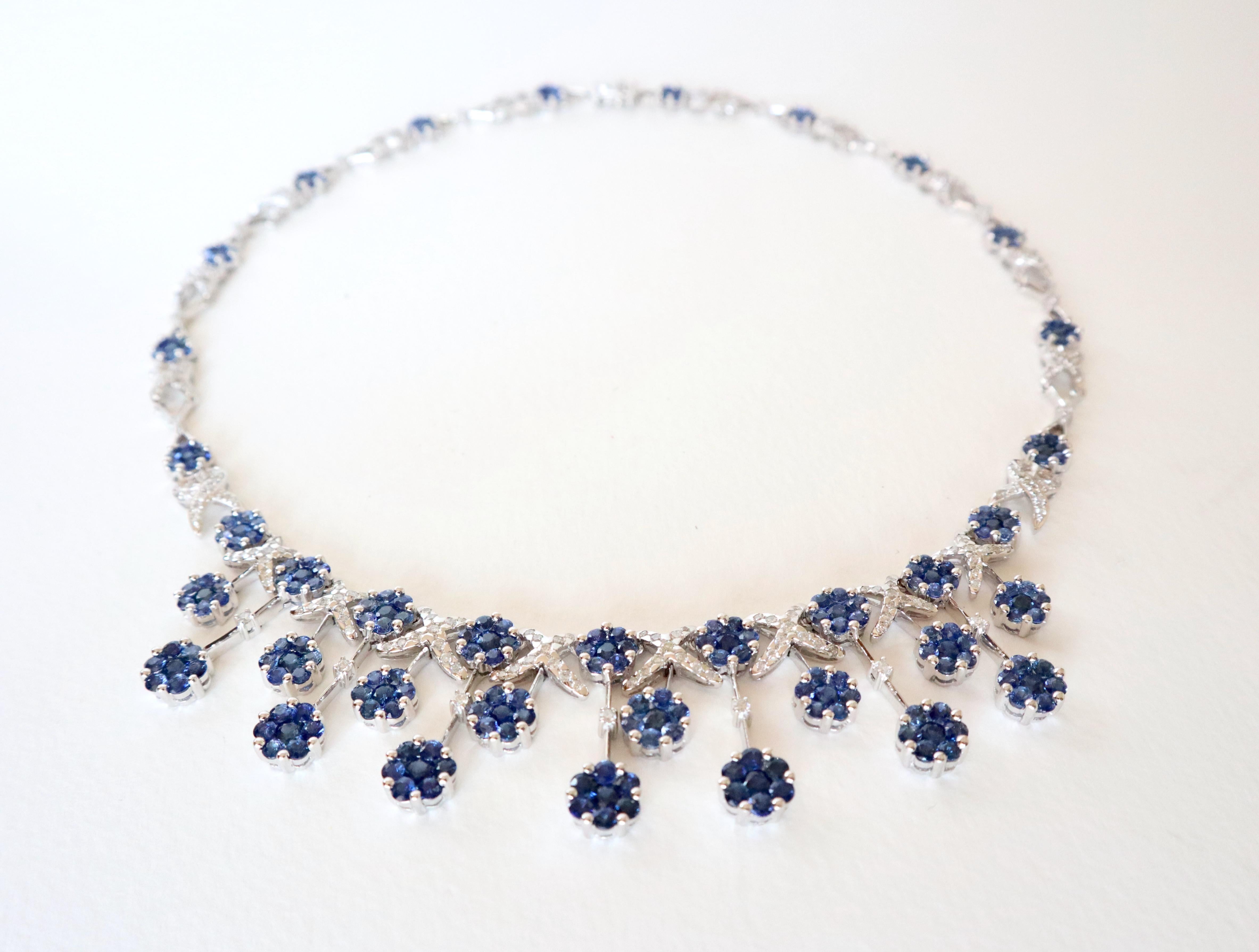 Necklace in 18 Carat 18 KT Gold Sapphires and Diamonds For Sale 1