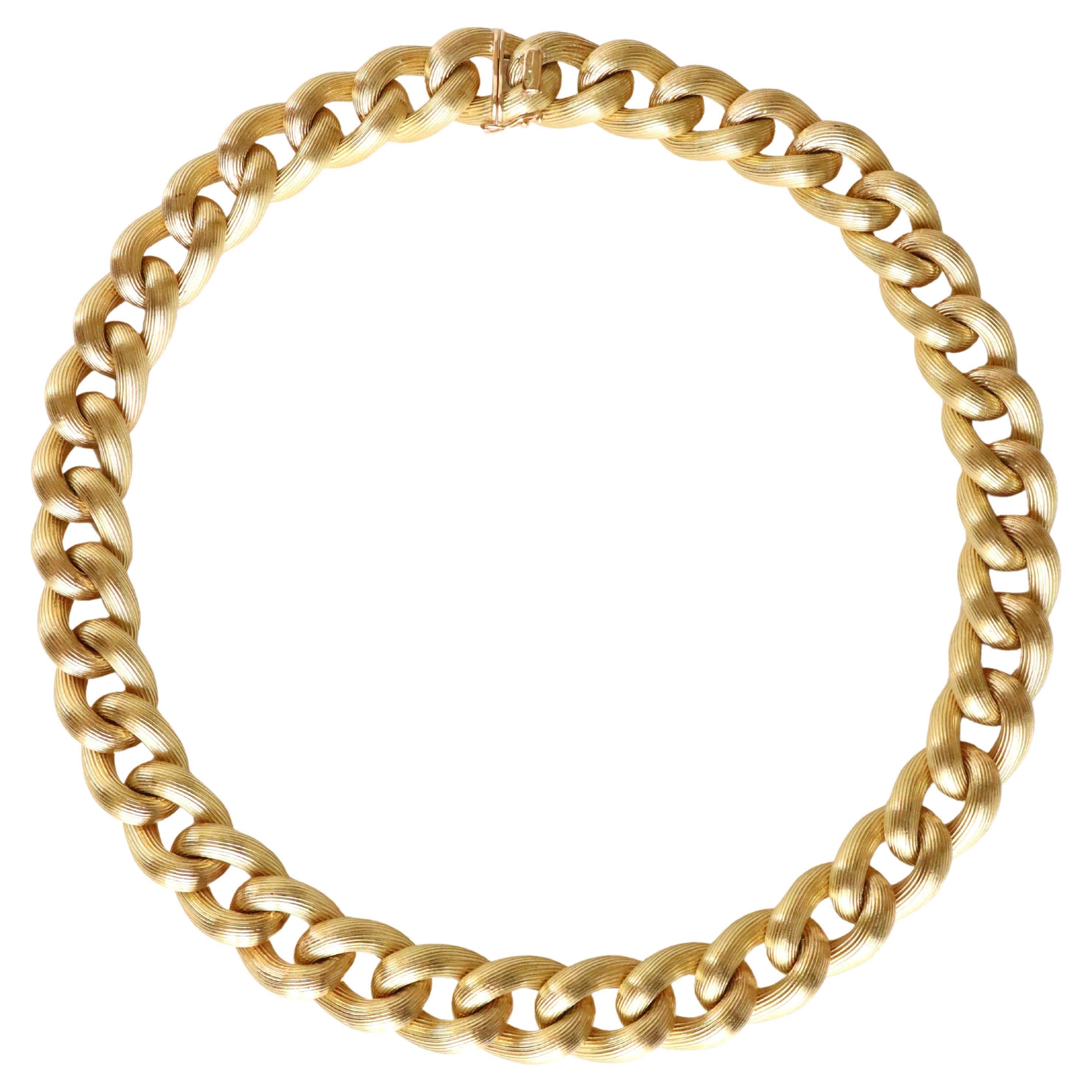 Necklace in 18 Carat Gold Important Grooved Gourmette Mesh For Sale