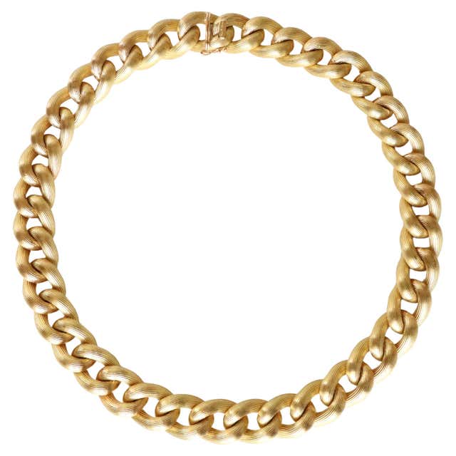 Feminine Gold Mesh Necklace at 1stDibs