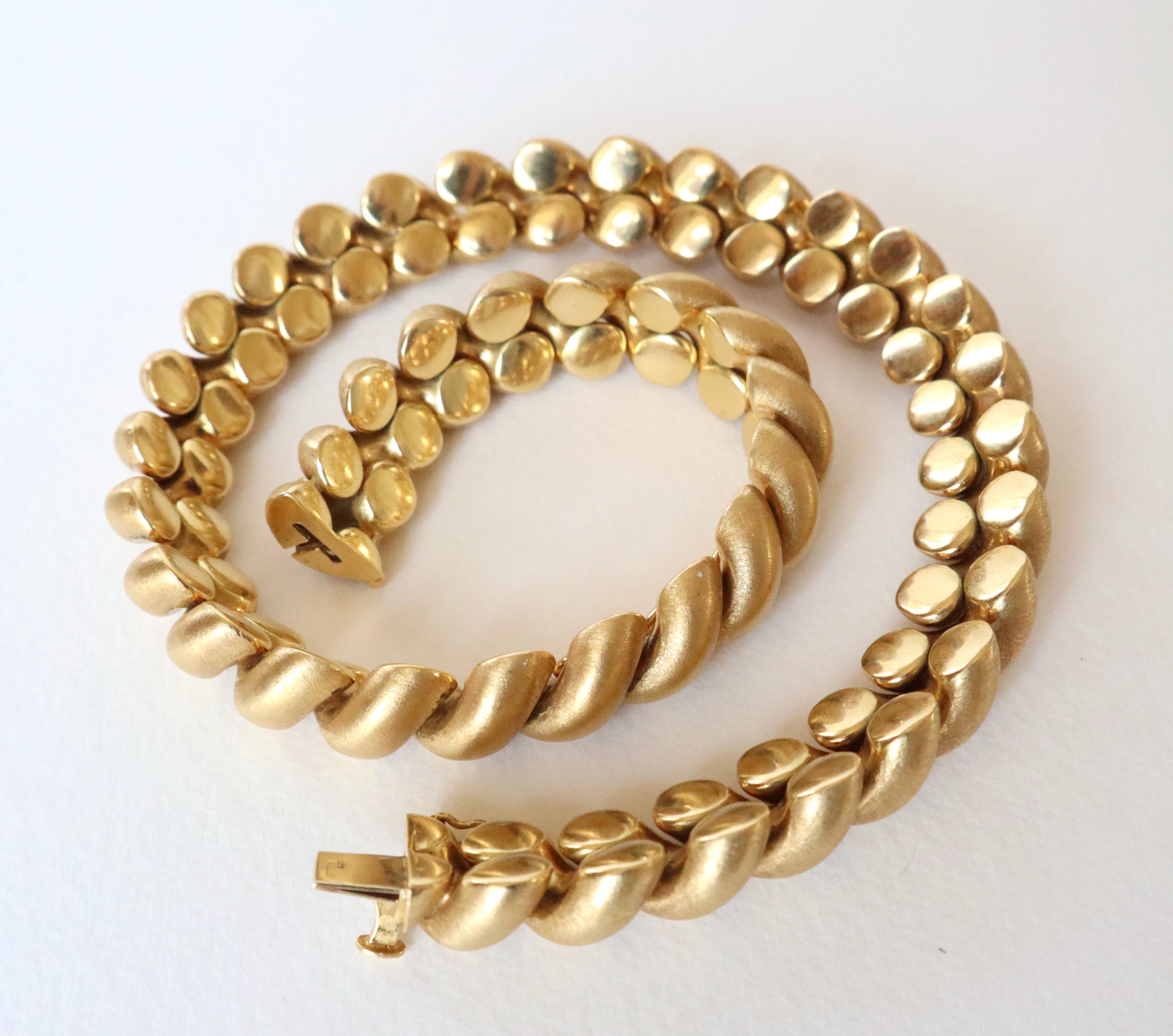 Necklace in 18 Carat Gold San Marco Mesh For Sale 1