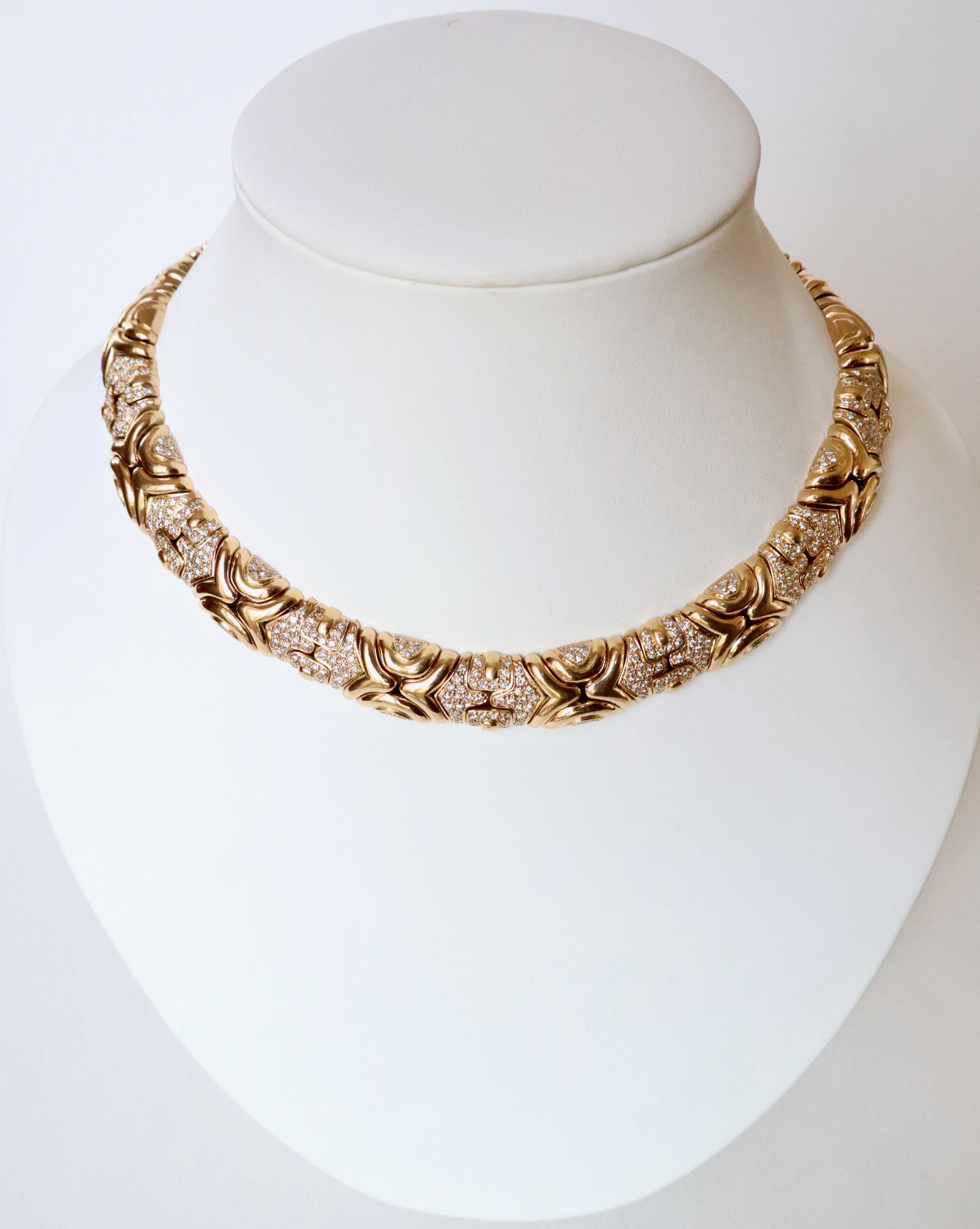 Halskette aus 18 Karat Gelbgold und Diamanten im Bulgari-Stil Damen