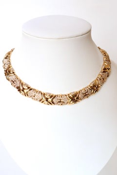 Collar de Oro Amarillo de 18 Quilates y Diamantes Estilo Bulgari