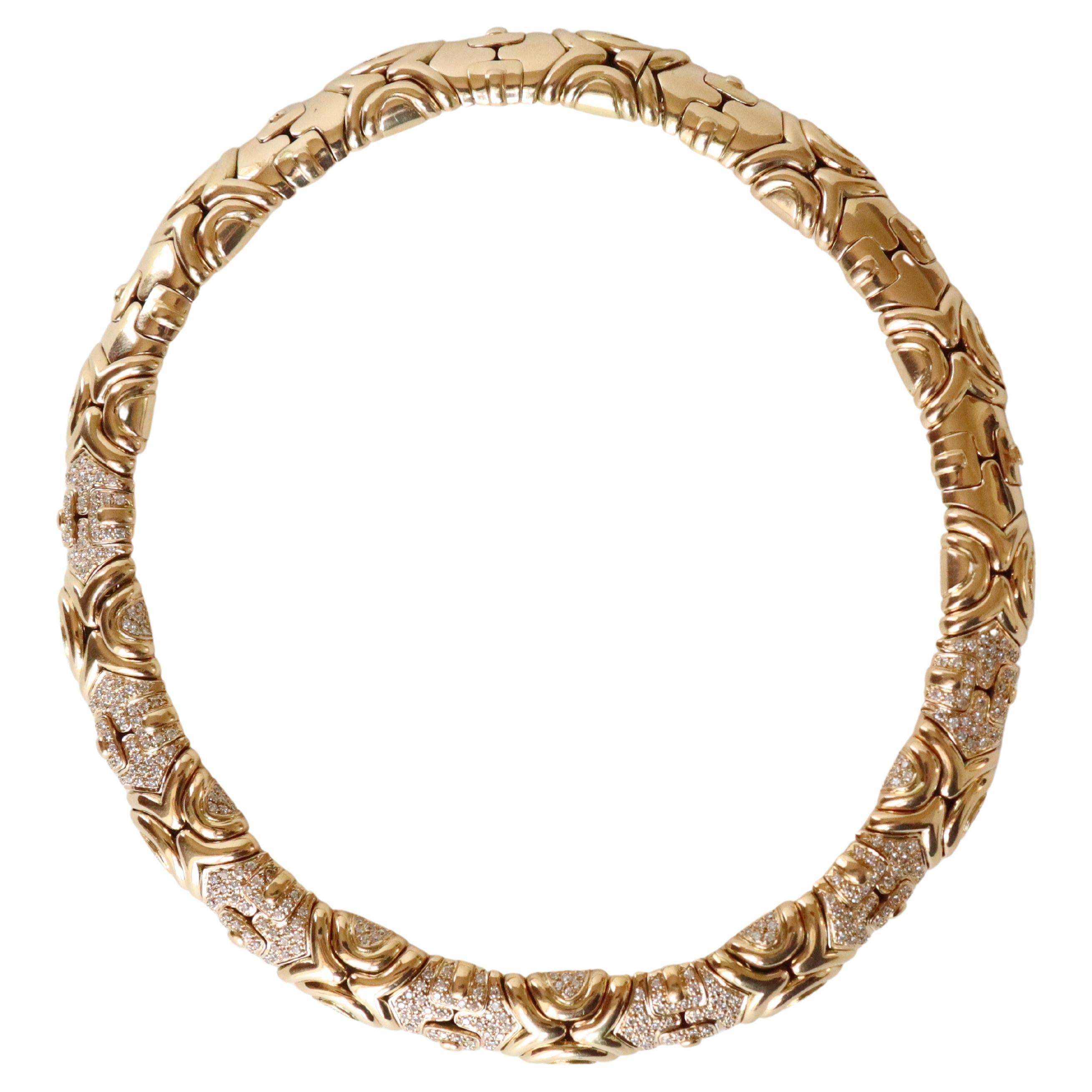 Collar de Oro Amarillo de 18 Quilates y Diamantes Estilo Bulgari