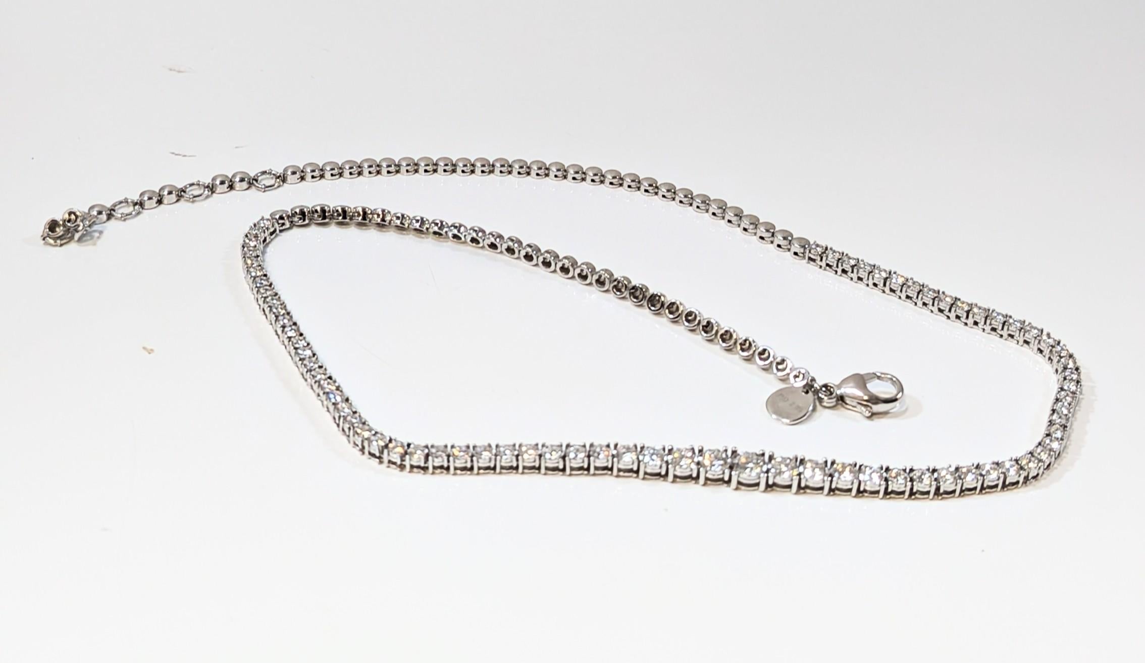 Collana in oro bianco 18 k. e diamanti In condizioni Nuovo in vendita a Bilbao, ES
