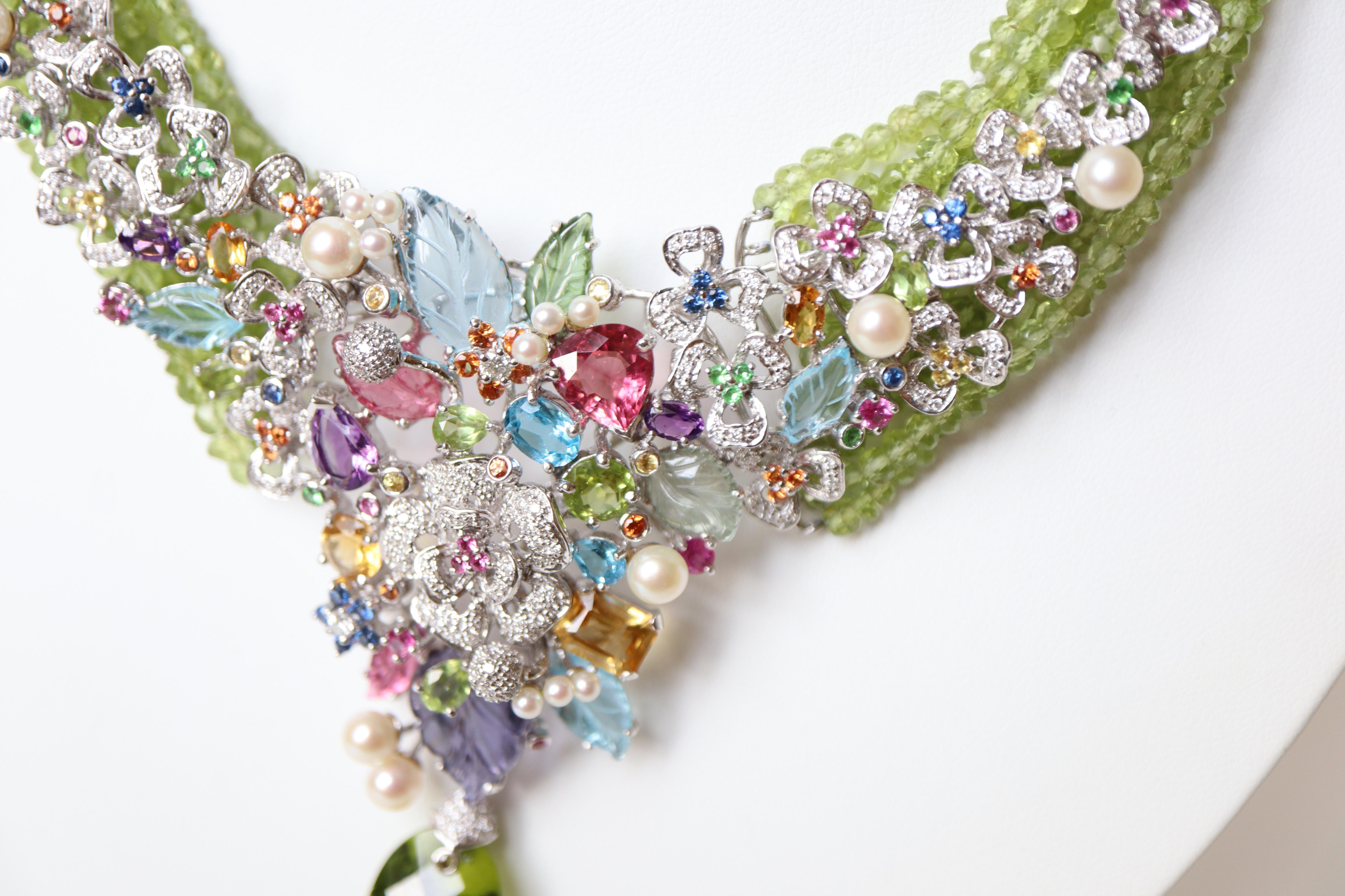 Women's Necklace in 18K White Gold Multicolored Sapphires, Fine Stones and Diamonds For Sale