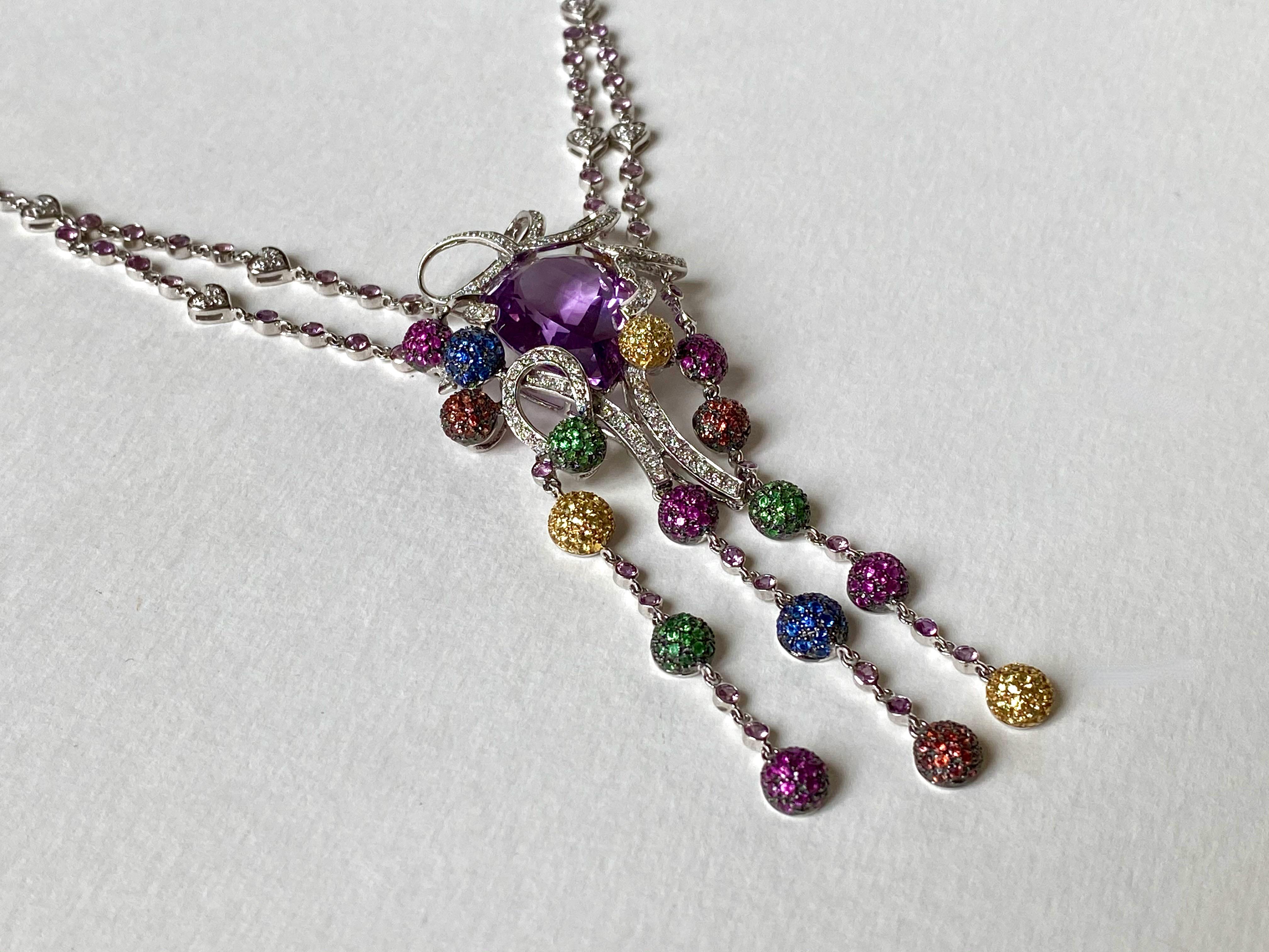 Necklace in 18K White Gold Multicolored Sapphires, Fine Stones and Diamonds In Good Condition For Sale In Paris, FR