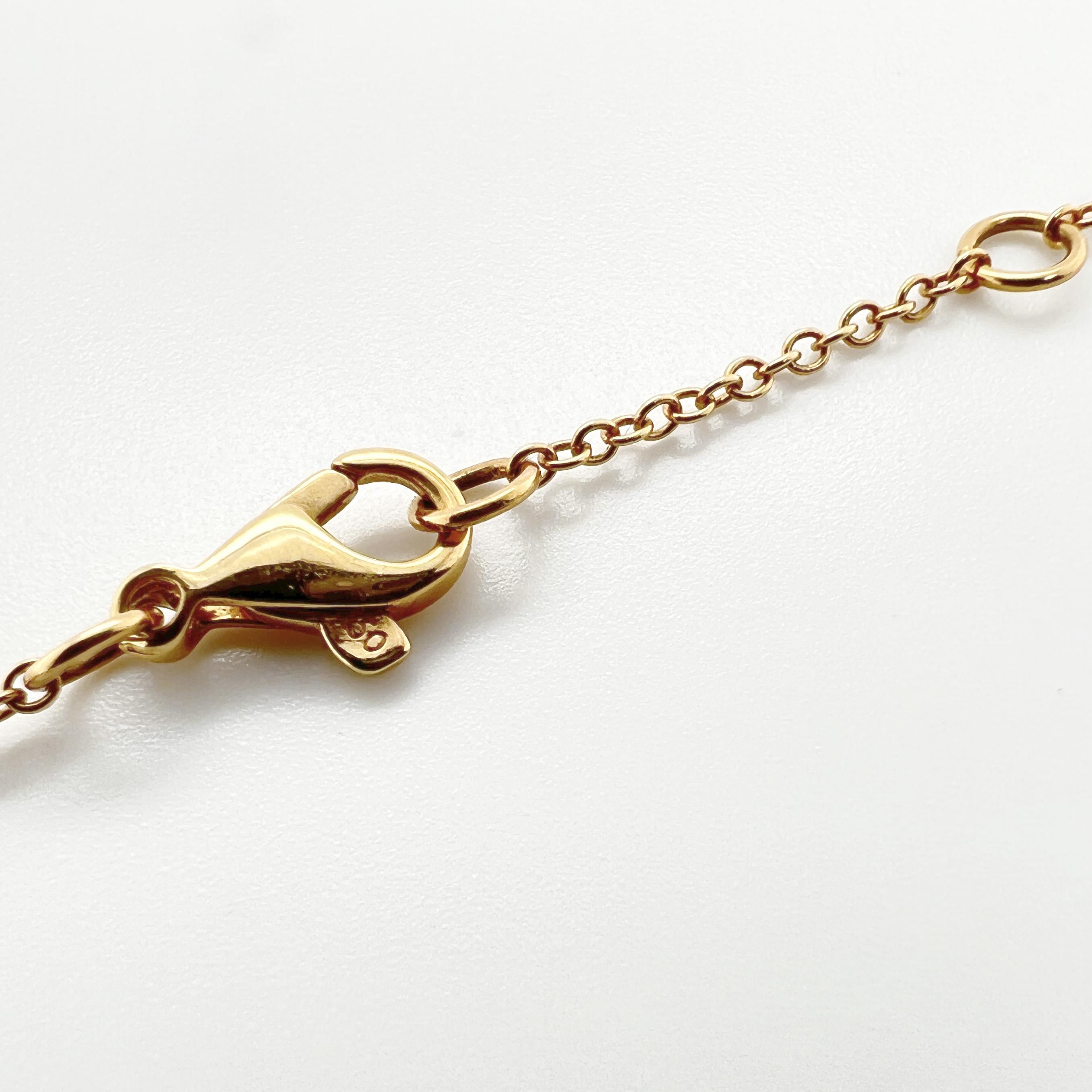 Brilliant Cut Necklace in 18kt yellow gold with faceted lemon quartz central motif & diamonds  For Sale