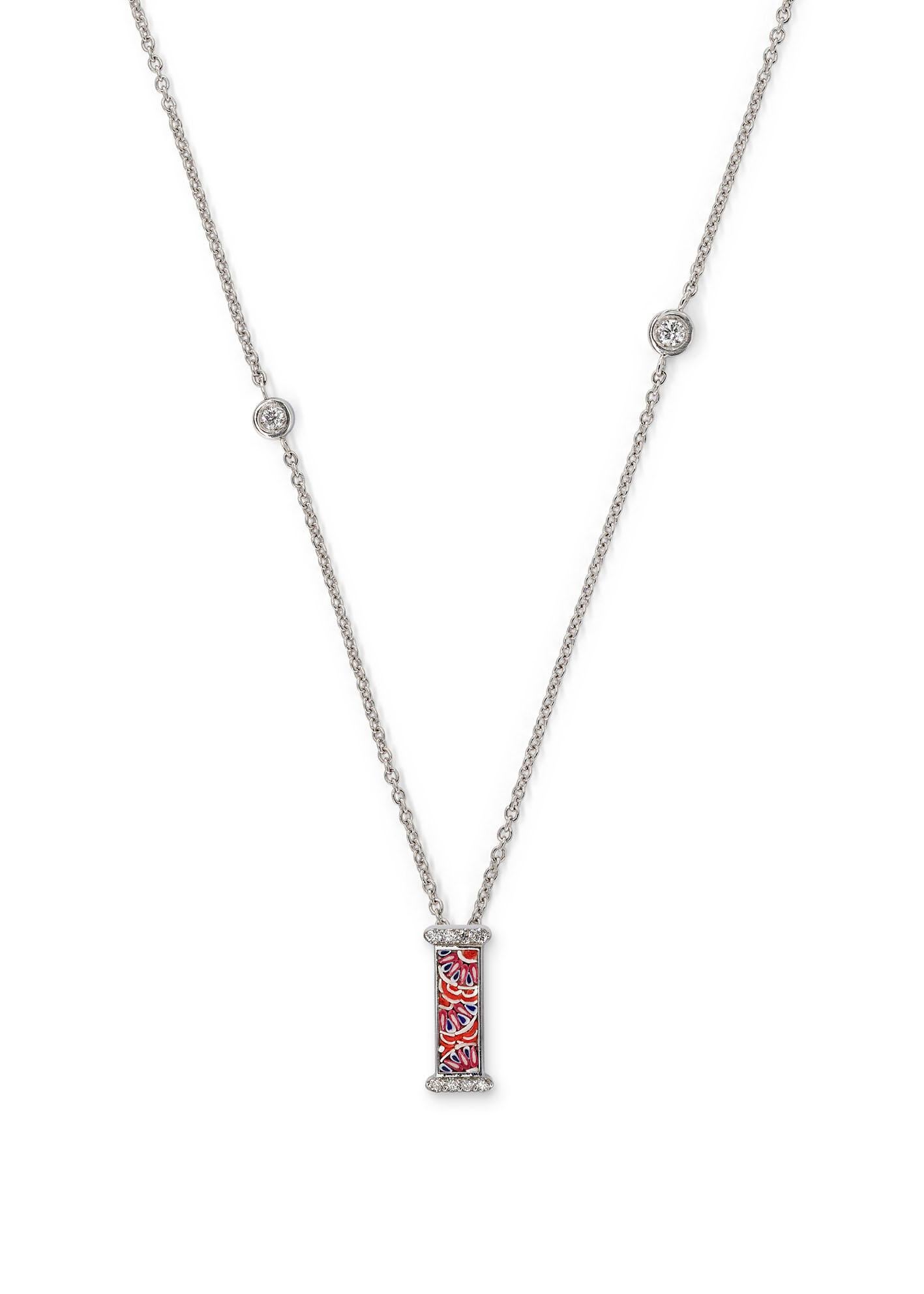 Micro Mosaic artists tiny handwoven Venetian enamel rods obtained from the high temperature melting of nine base colors with diamond dust, realizing endless combinations of tones and nuances. The rods are then broken into thousands of precious