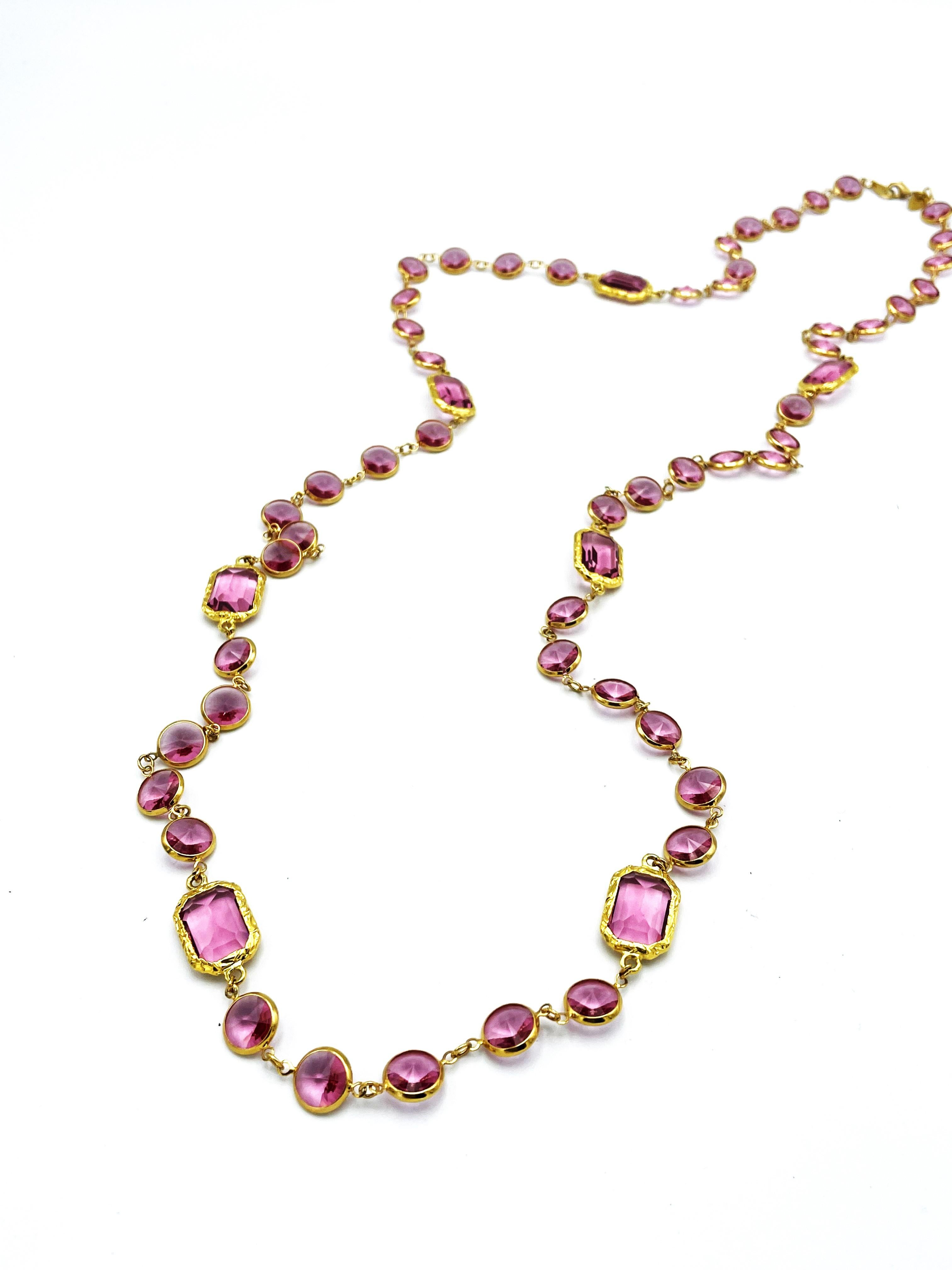  A long and newly made Chanel Chicklet necklace made of pink Swarovski crystals. The necklace/Sautoir has 7 square cut chicklets, like the original Chanel Sautoir, only the cut rectangular stones are slightly smaller, signed 'pomp art' . Between the