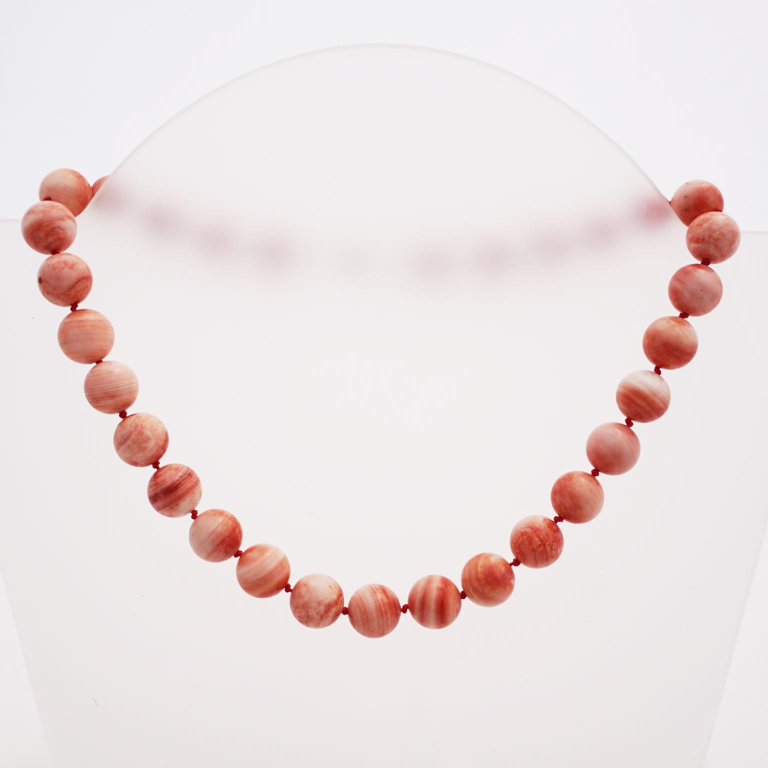 apple coral necklace