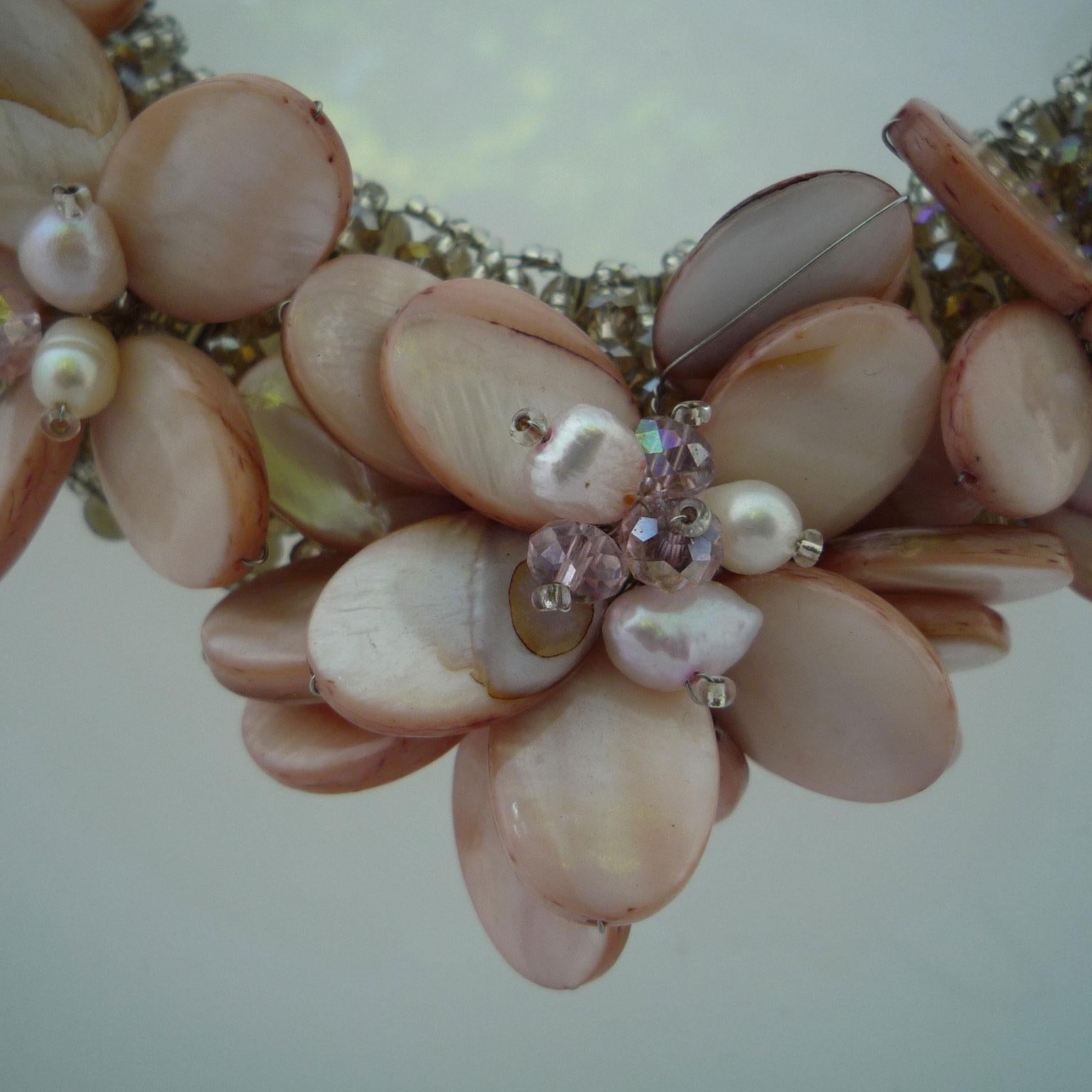 Necklace made of mother-of-pearl, freshwater pearls and Swarovski pearls 5