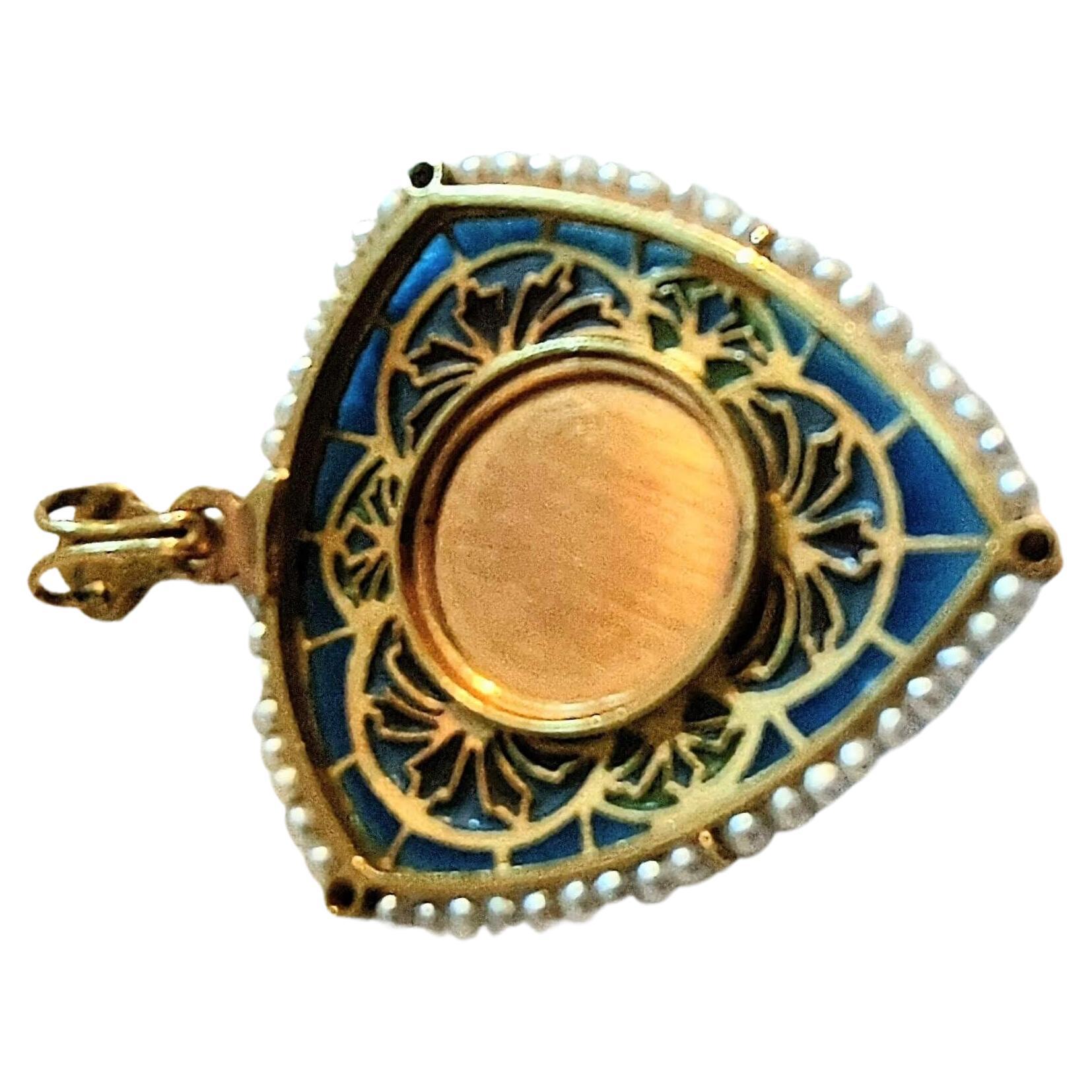Modernist Vintage Necklace Medal Virgin Fatima Plique-à-jour enamel Yellow Gold 18 Karat For Sale