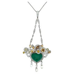 Collier - Modern Platinum 12.00 Ct Sugarloaf Emerald & Multi-Color Diamonds
