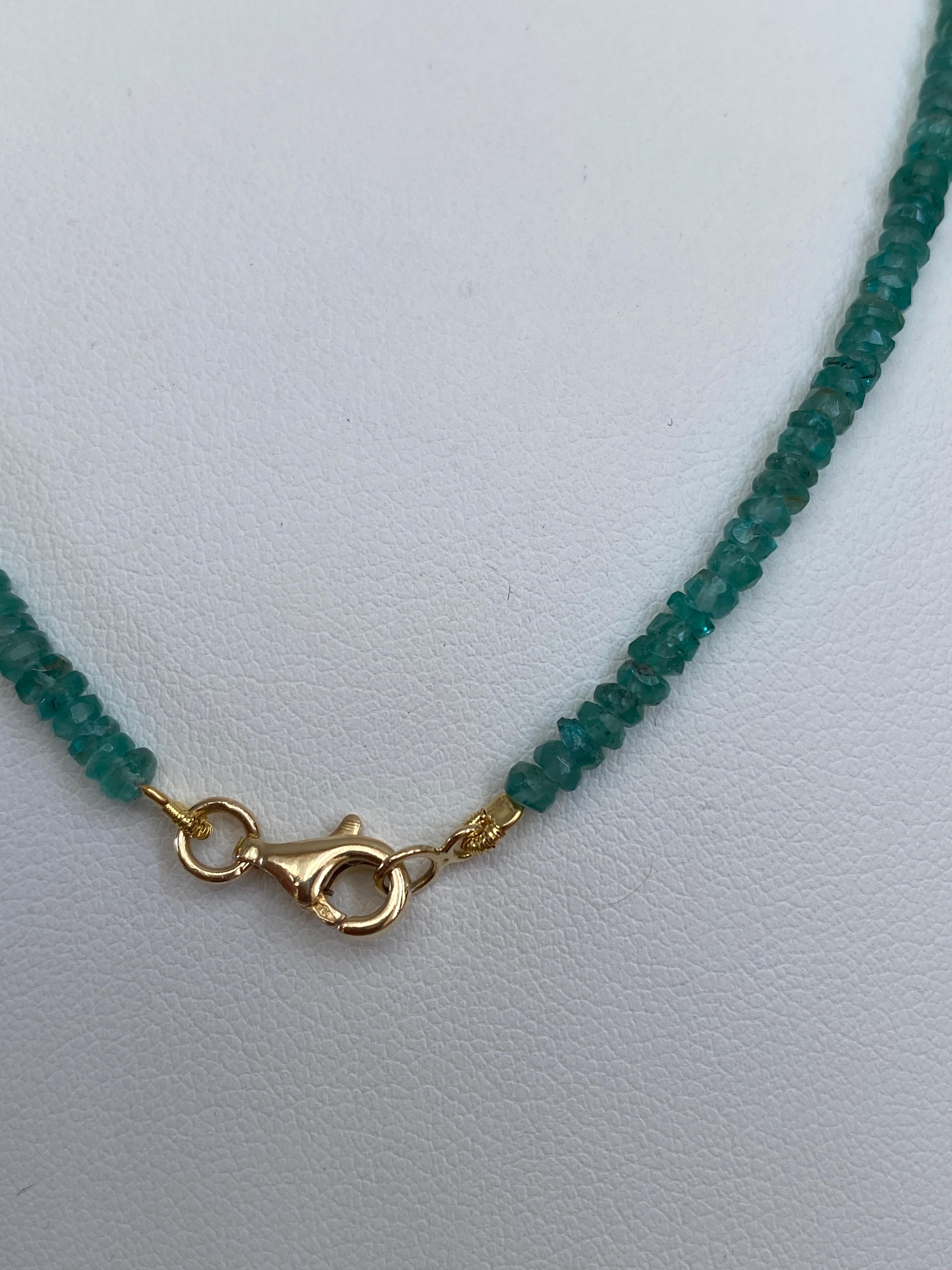 Collana di smeraldi naturali della Colombia in oro giallo 18 Kt In condizioni Nuovo in vendita a AMSTERDAM, NL