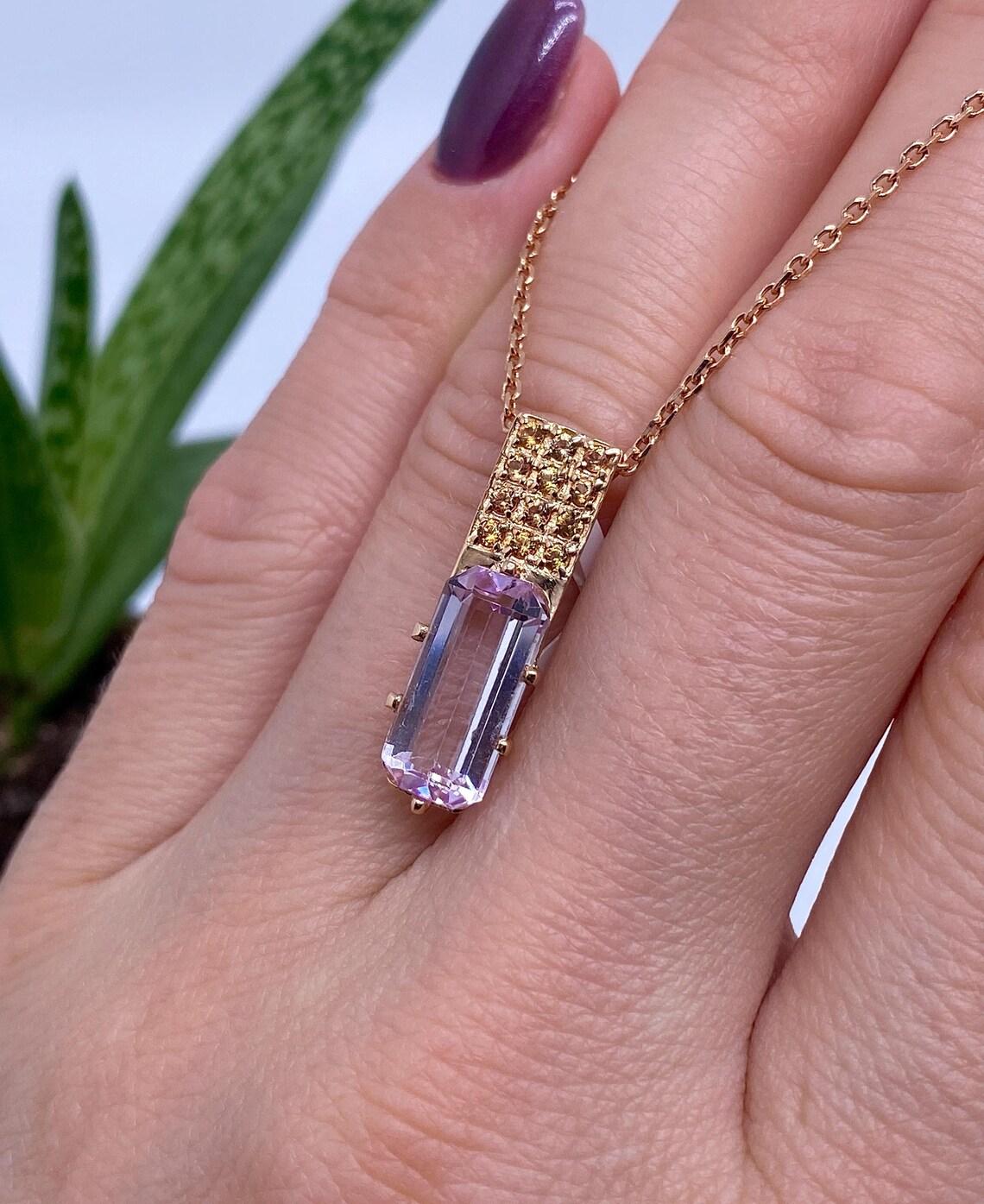 Art Deco Necklace Natural Kunzite from Pakistan and African Yellow Sapphires 14K Gold. For Sale