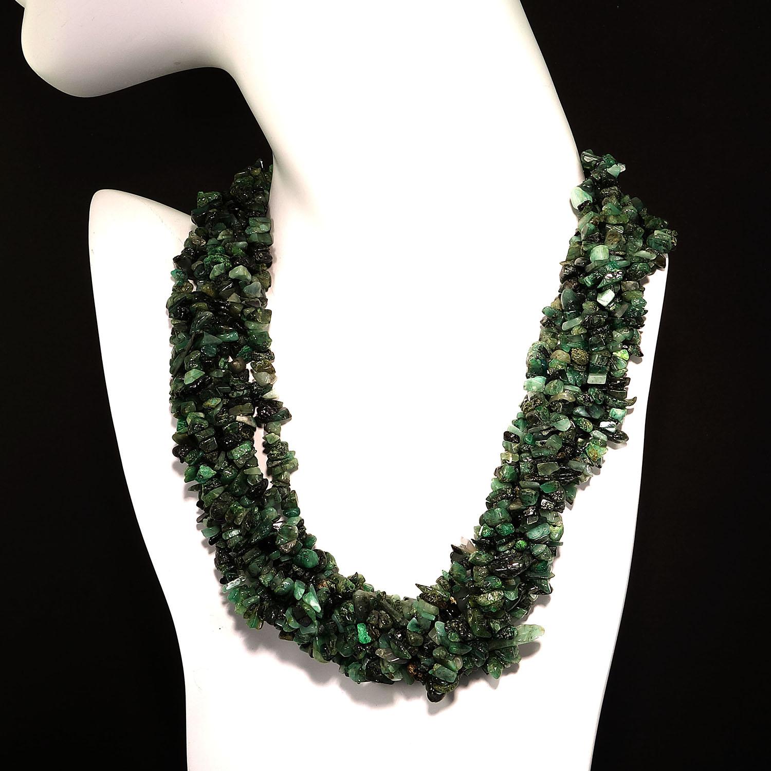 Necklace of green Emerald chips in four continuous strands 3
