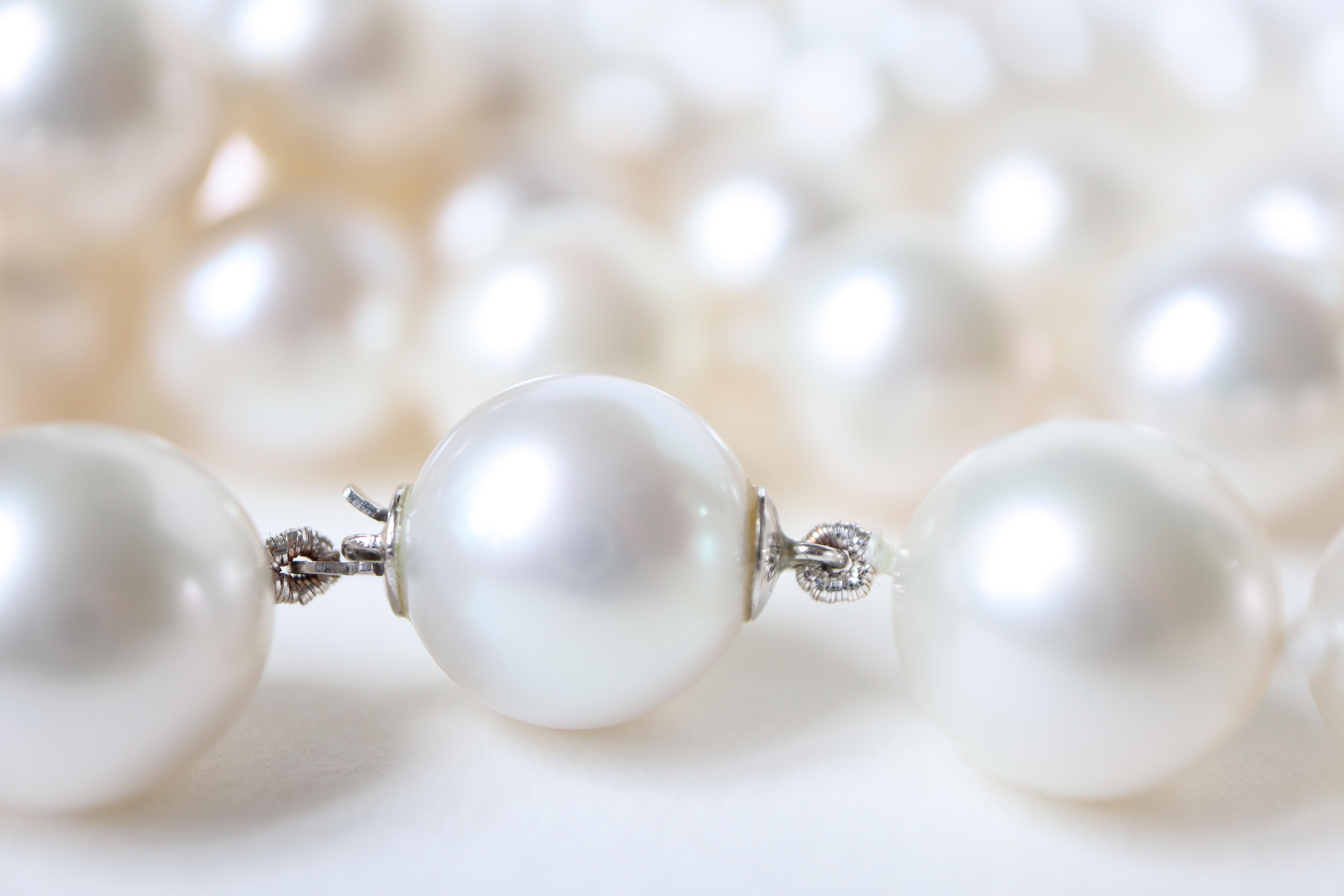 Women's or Men's Long Necklace of White Cultured Pearls 12-13mm White Gold Clasp For Sale