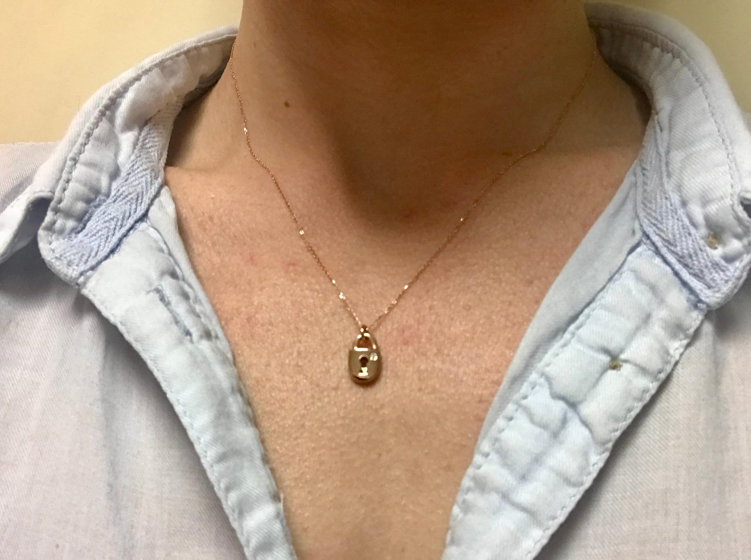 Brilliant Cut  Necklace Pendant Padlock Shape Diamond Rose Gold 18 Karat For Sale