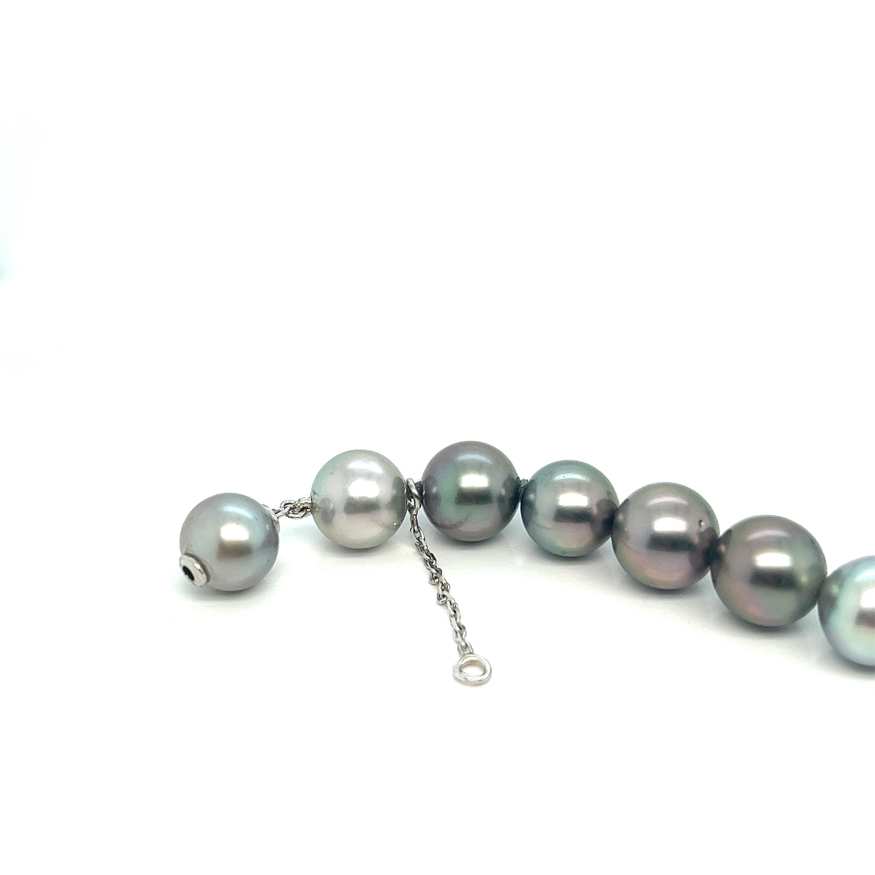 Round Cut Necklace Tahitian Cultured Pearl For Sale